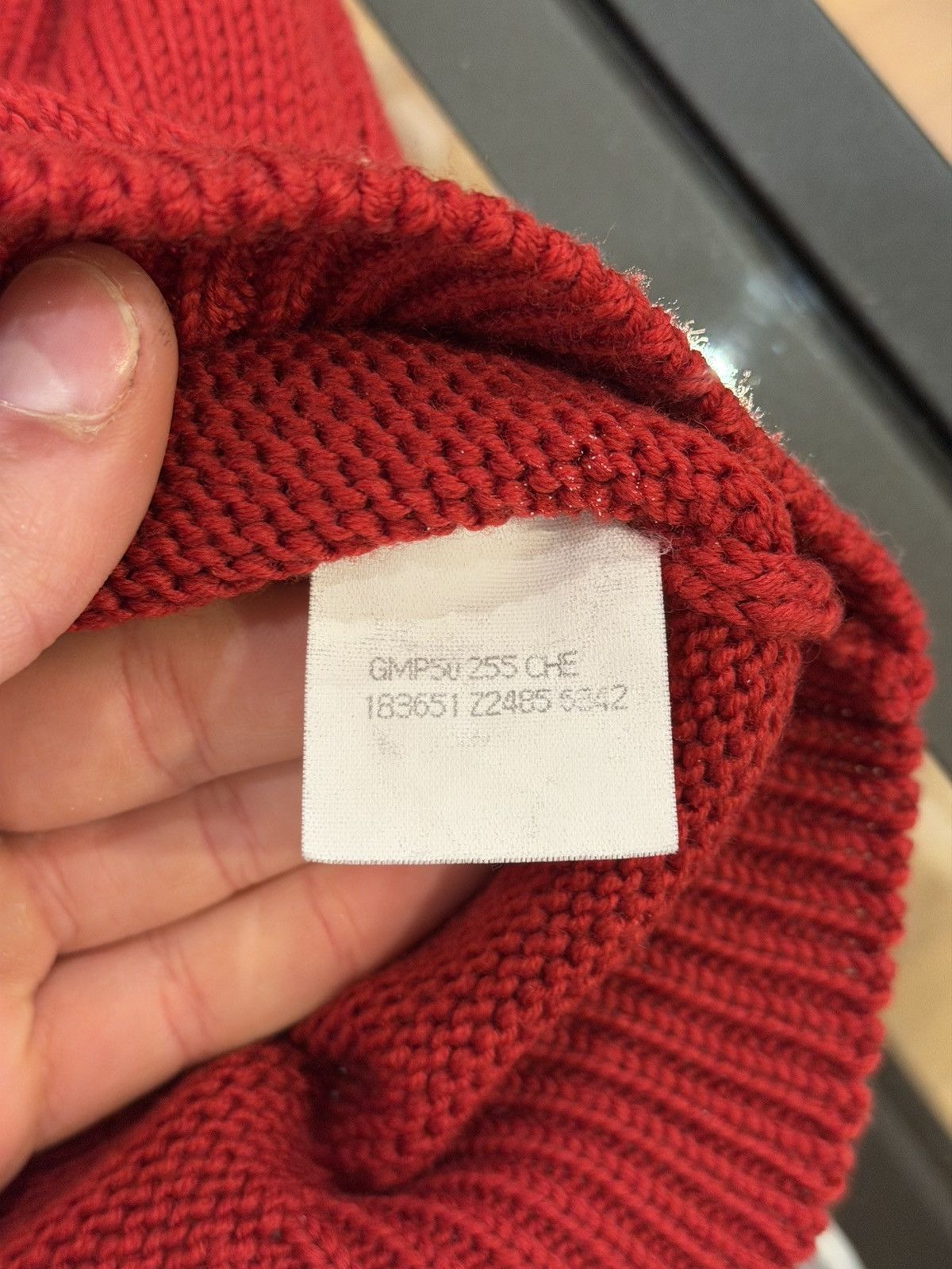 Gucci Gucci Knights Crest Knit Zip Up - Red Size US L / EU 52-54 / 3 - 7 Thumbnail
