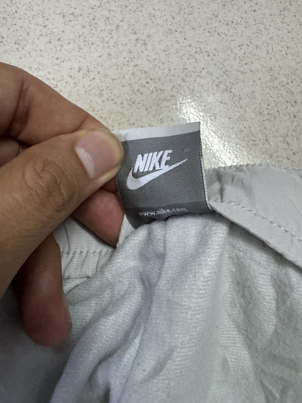 Nike NIKE DRI FIT EMBROIDERED LOGO TRACK PANTS Size US 35 - 10 Thumbnail