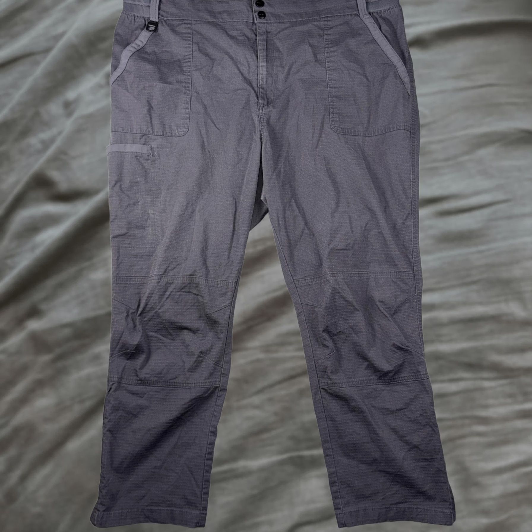 Carhartt Carhartt Pants Womens Petite 3XL Gray Cargo Elastic Waist Ankle Zip Stretch Size 40" / US 18 - 1 Thumbnail