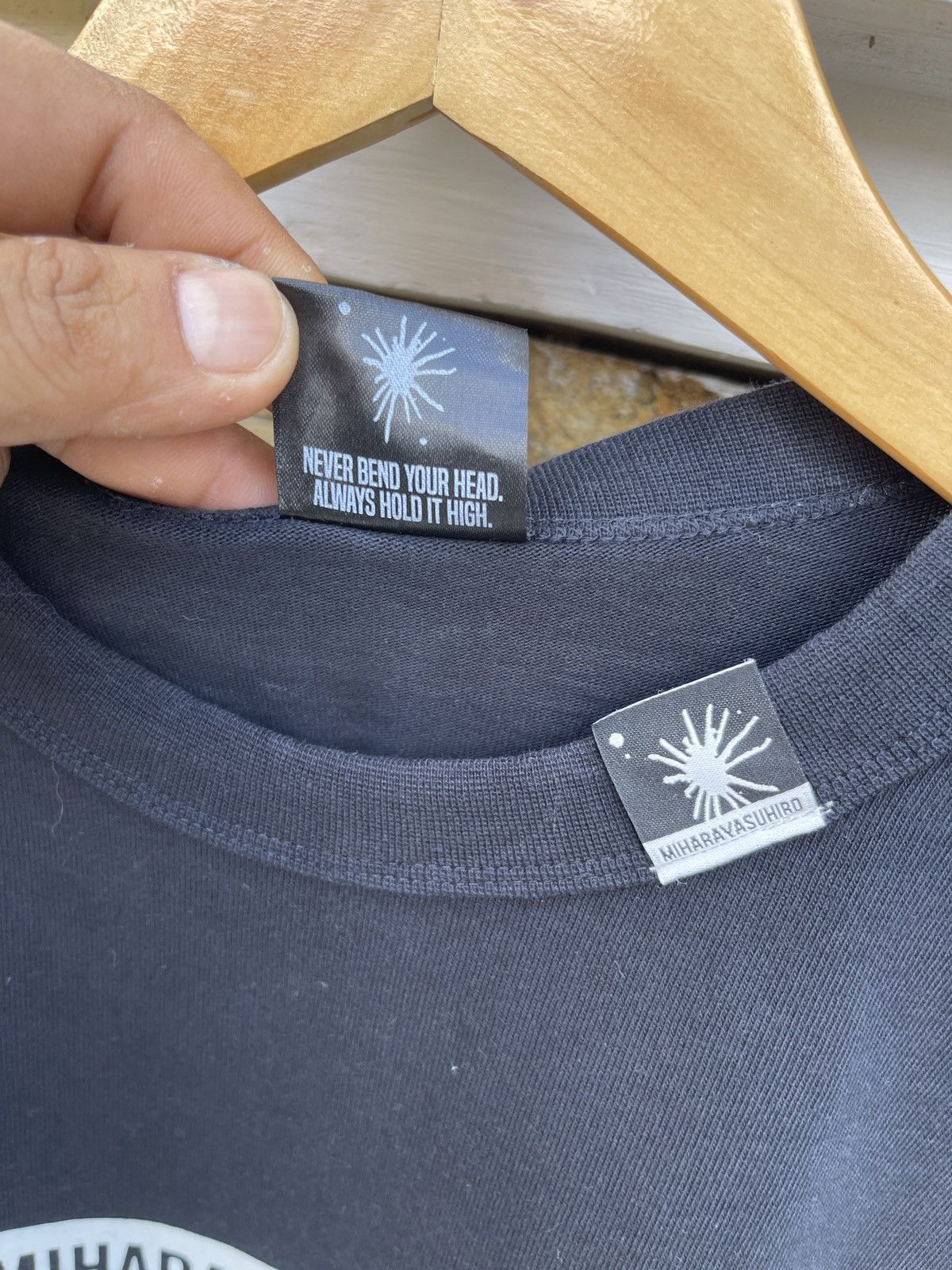 Maison MIHARA YASUHIRO Rare🔥MIHARAYASUHIRO x Gu Tee Size US L / EU 52-54 / 3 - 7 Thumbnail