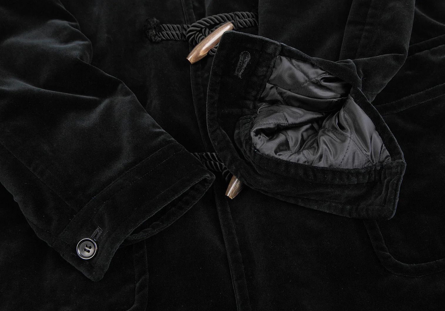 Comme des Garcons Homme Plus Velvet Duffle Coat in Black Size S Size US S / EU 44-46 / 1 - 9 Thumbnail