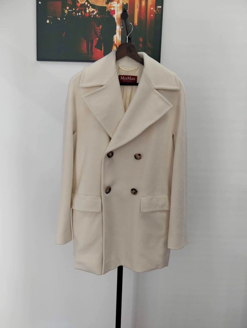 Max Mara Max Mara Apricot wool coat Size M / US 6-8 / IT 42-44 - 1 Thumbnail