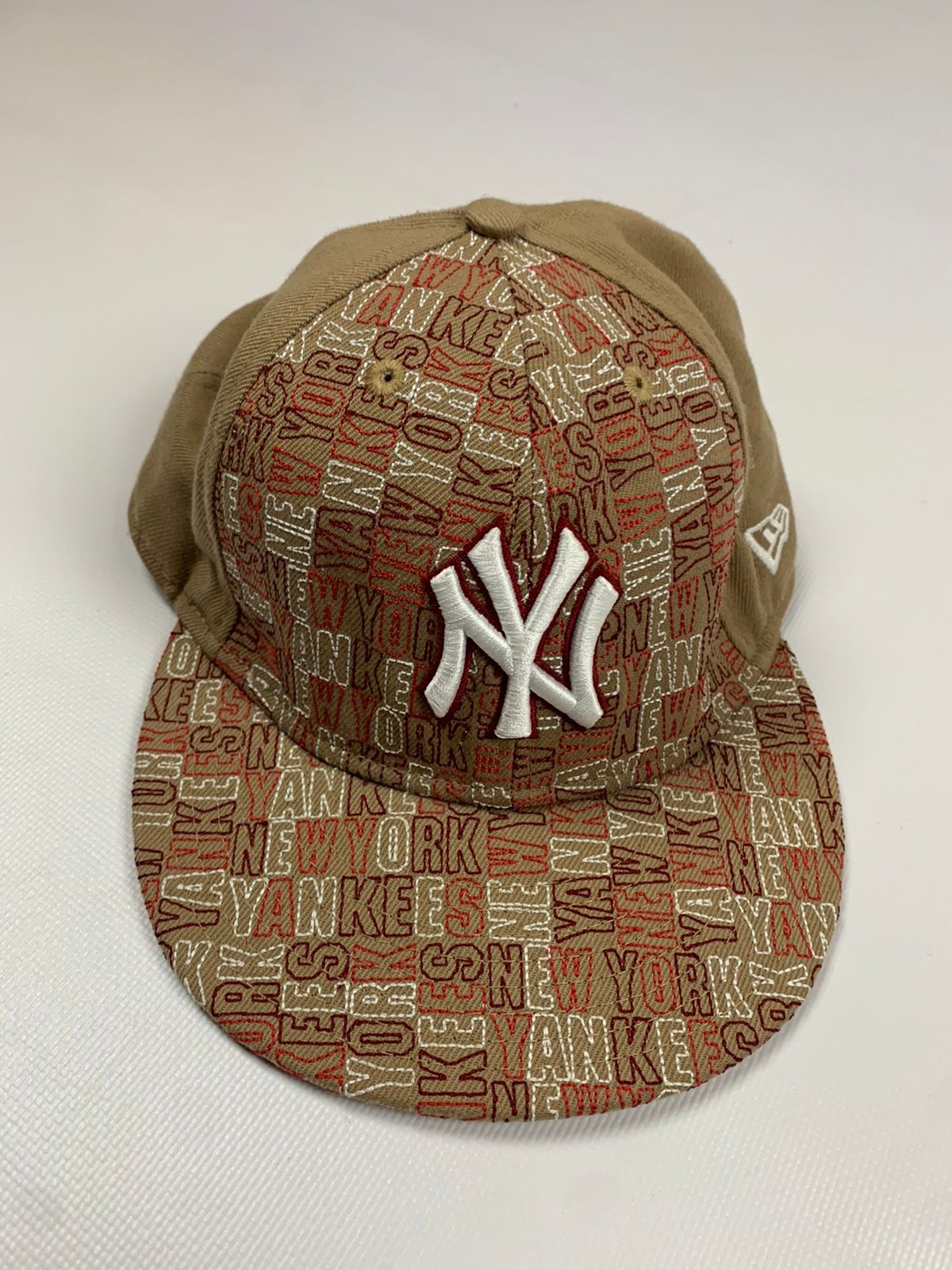 Pre-owned New Era X New York Yankees New Era New York Yankees Monogram Cap In Brown