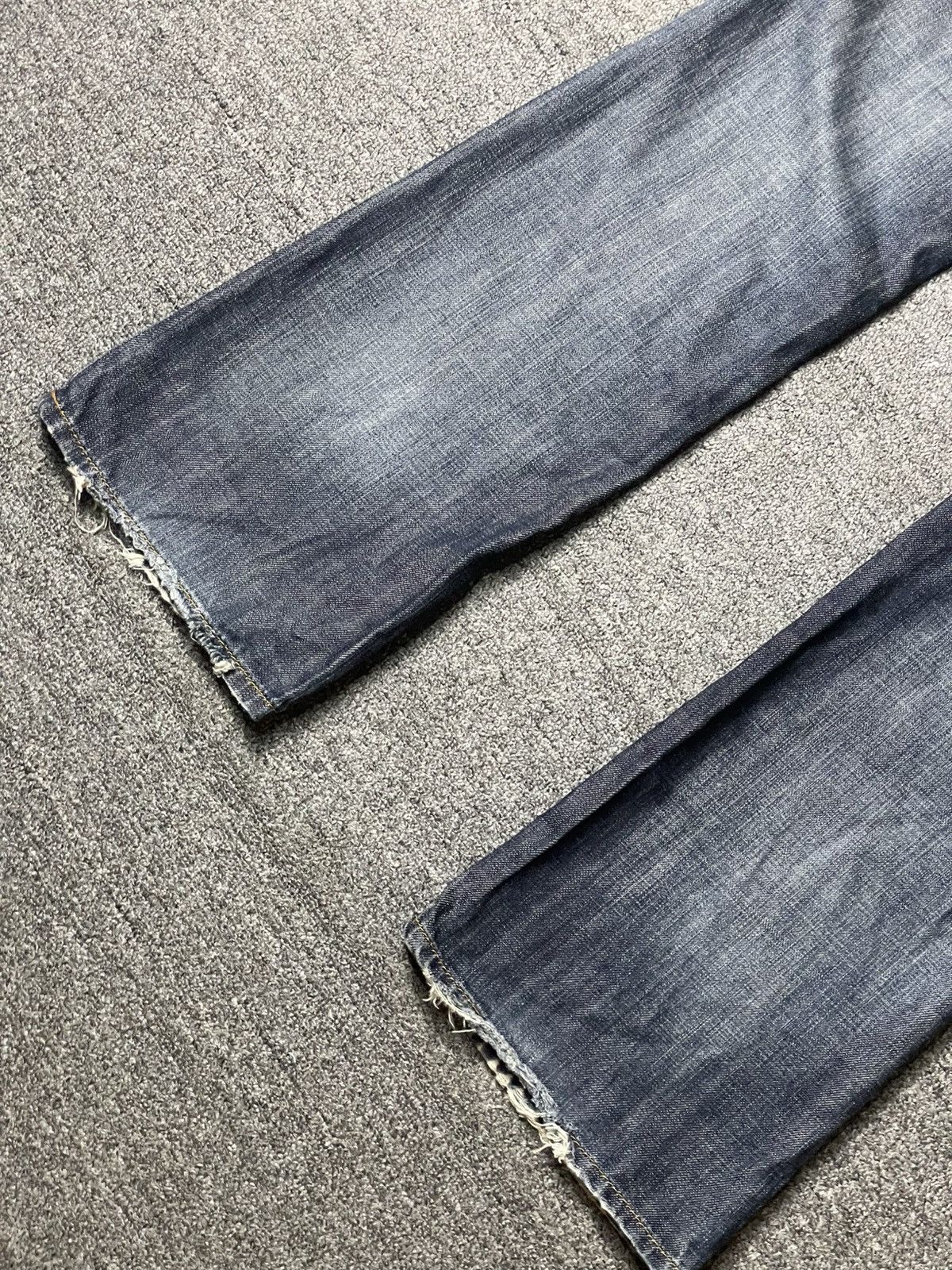 Banana Republic × Vintage Banana Republic Regular Fit Ripped Jeans (112) Size US 31 - 13 Thumbnail