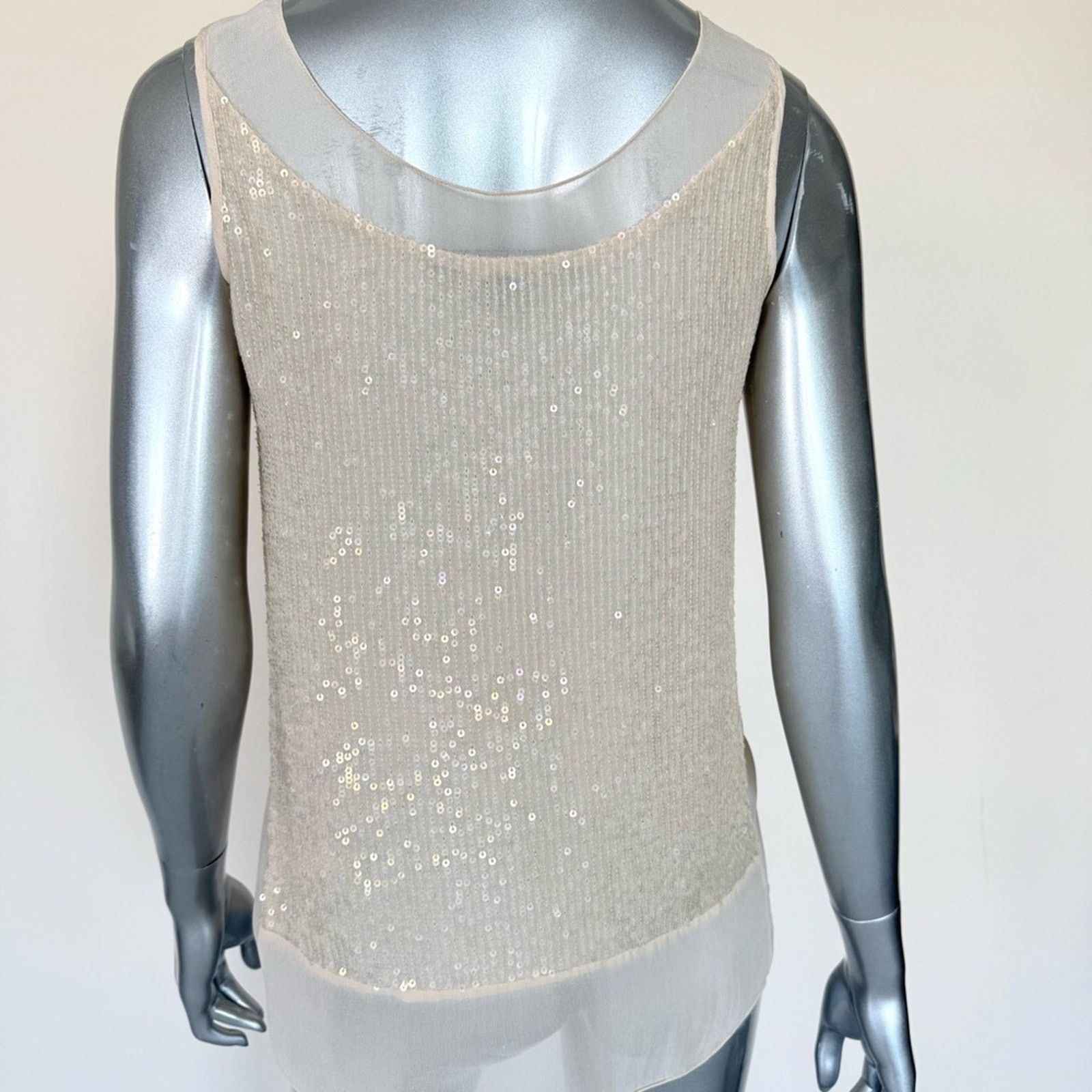 French Connection French Connection women beige top with sequins size 4 US Size S / US 4 / IT 40 - 5 Thumbnail