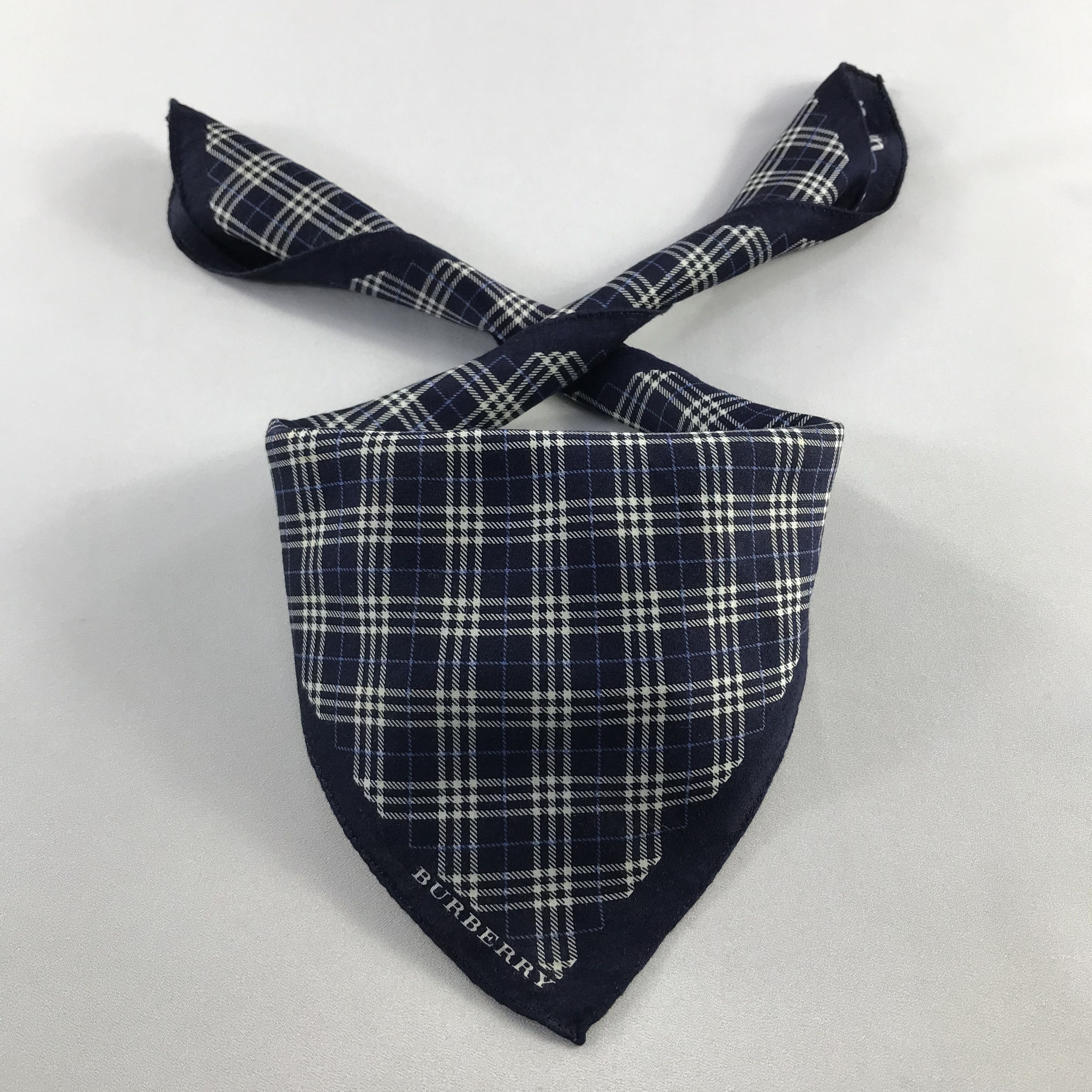Burberry Burberry Handkerchief / Bandana / Neckerchief C760 Size ONE SIZE - 2 Thumbnail