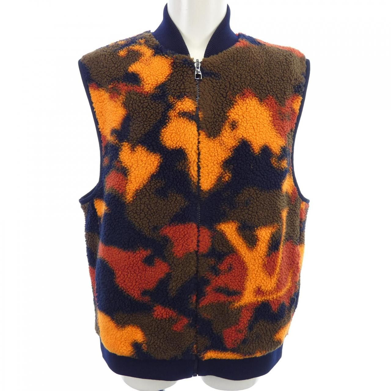 Louis Vuitton Louis Vuitton Louis Vuitton Reversible Fleece Vest Cotton Tops HQY21WDFX DUTY FREE for USA Size ONE SIZE - 1 Thumbnail