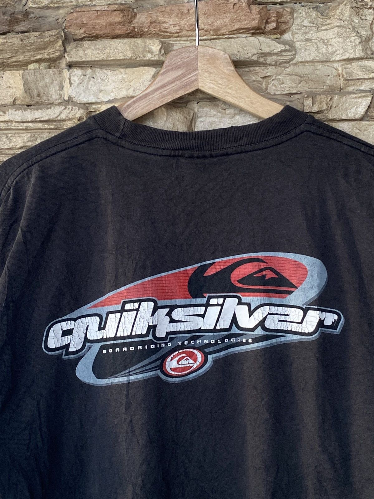 Quiksilver Vintage 90s Quiksilver Backhit Logo Surfing Tees Size US L / EU 52-54 / 3 - 3 Thumbnail