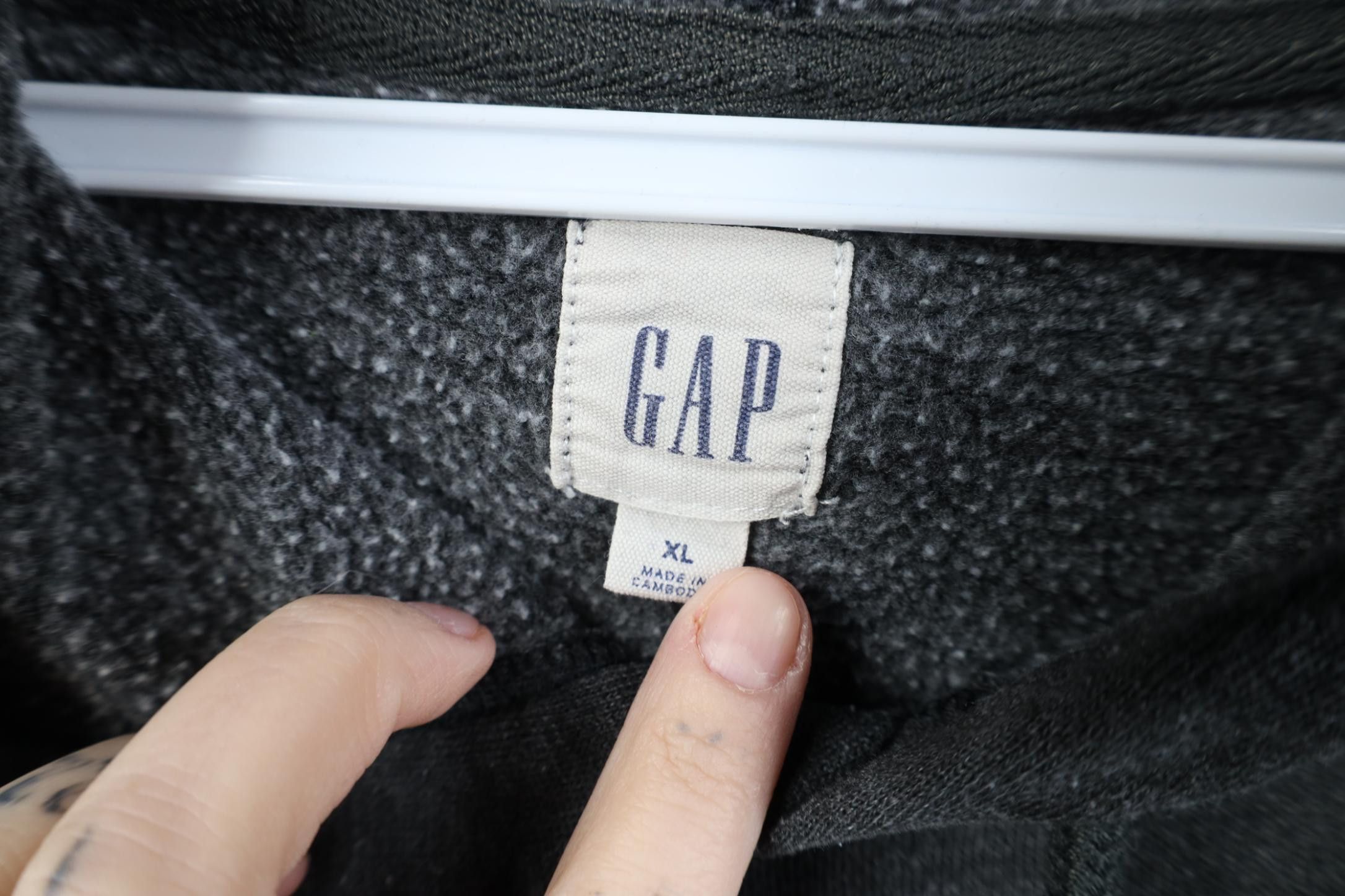 Gap Vintage Y2K GAP Block Letter USA Flag Hoodie Sweatshirt Size US XL / EU 56 / 4 - 10 Thumbnail
