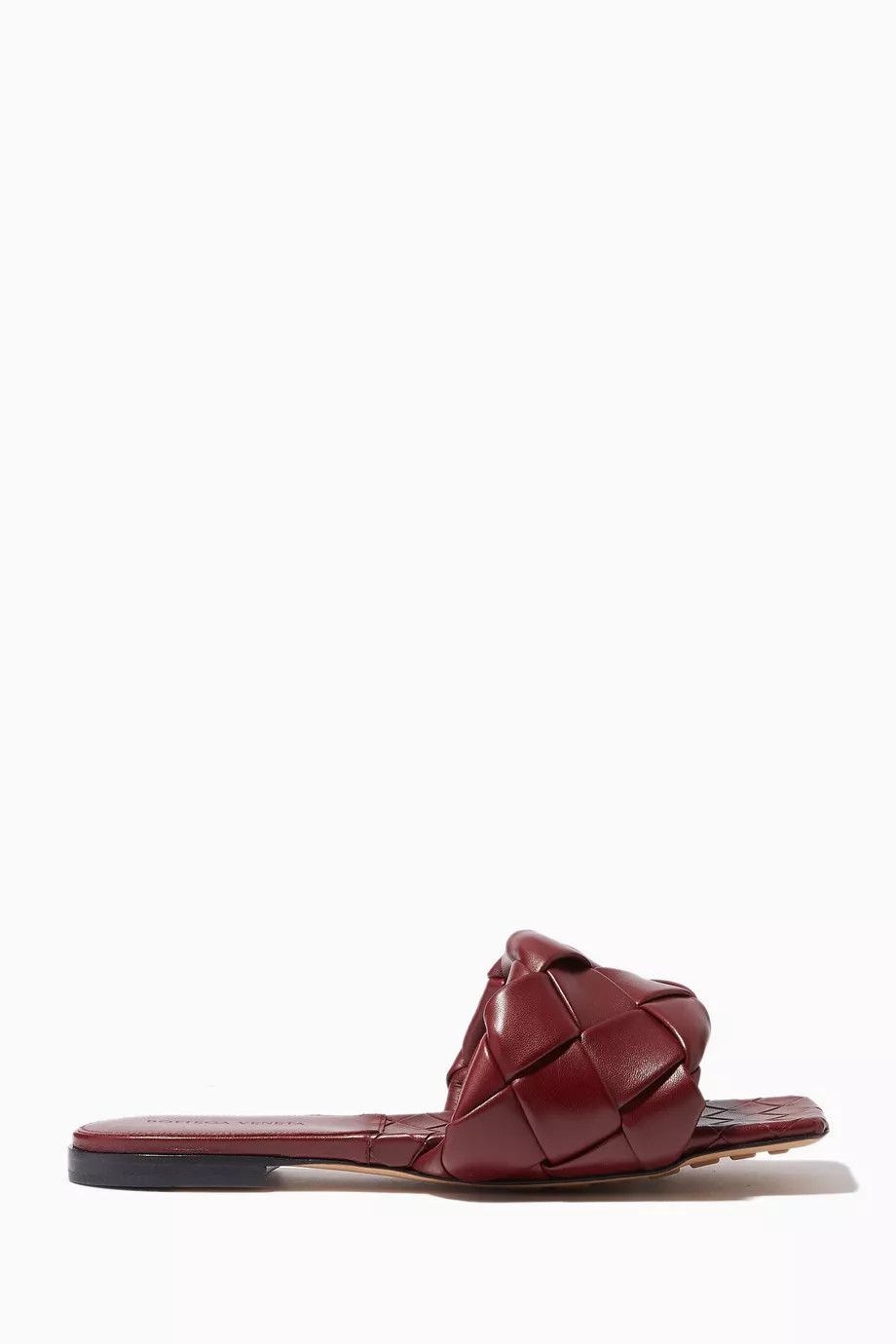 o1loc1c0324 608853 Lido Flat Sandals in Burgundy