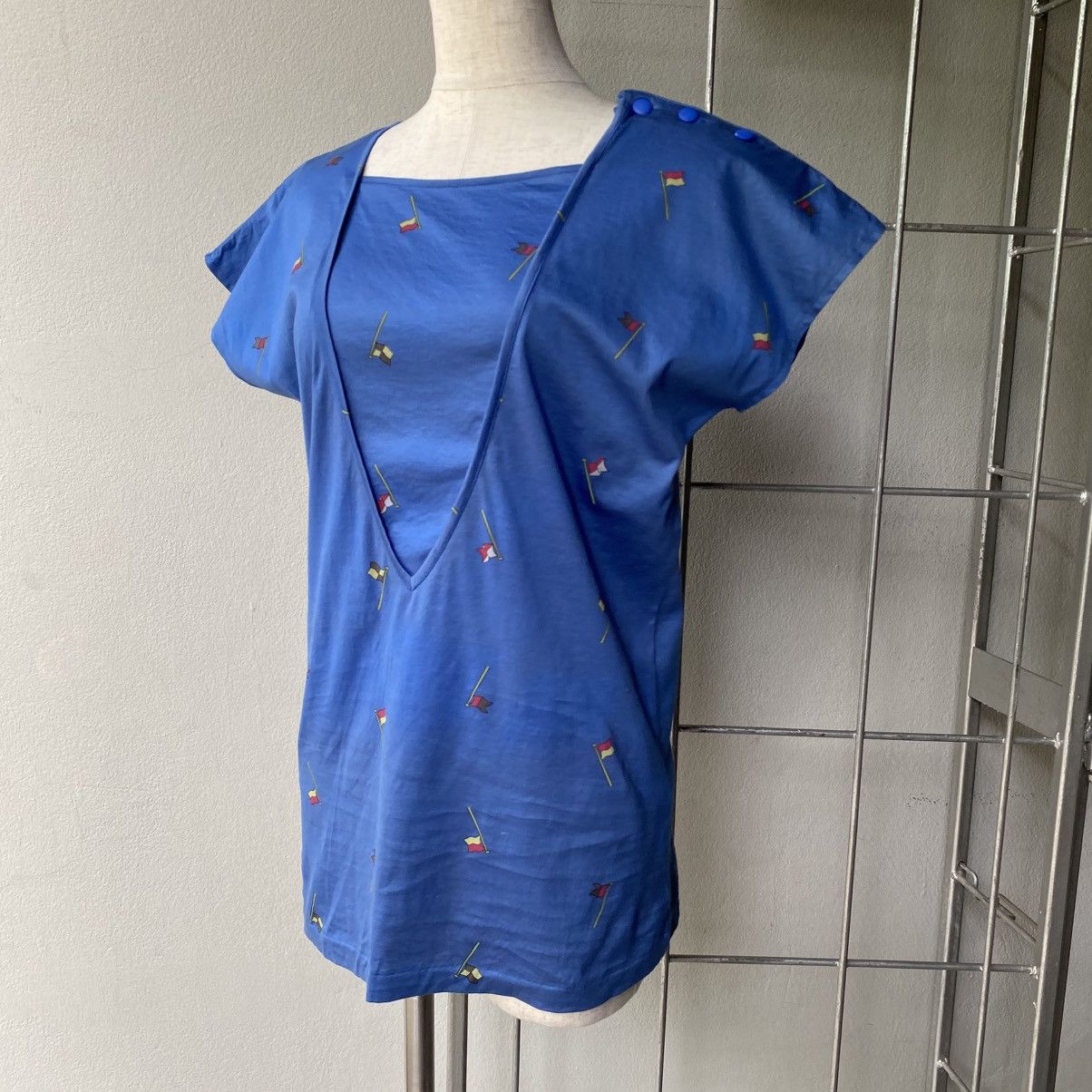 Chloe Miss Chloẻ Blue Deep V-Neck Tee Size S / US 4 / IT 40 - 1 Thumbnail