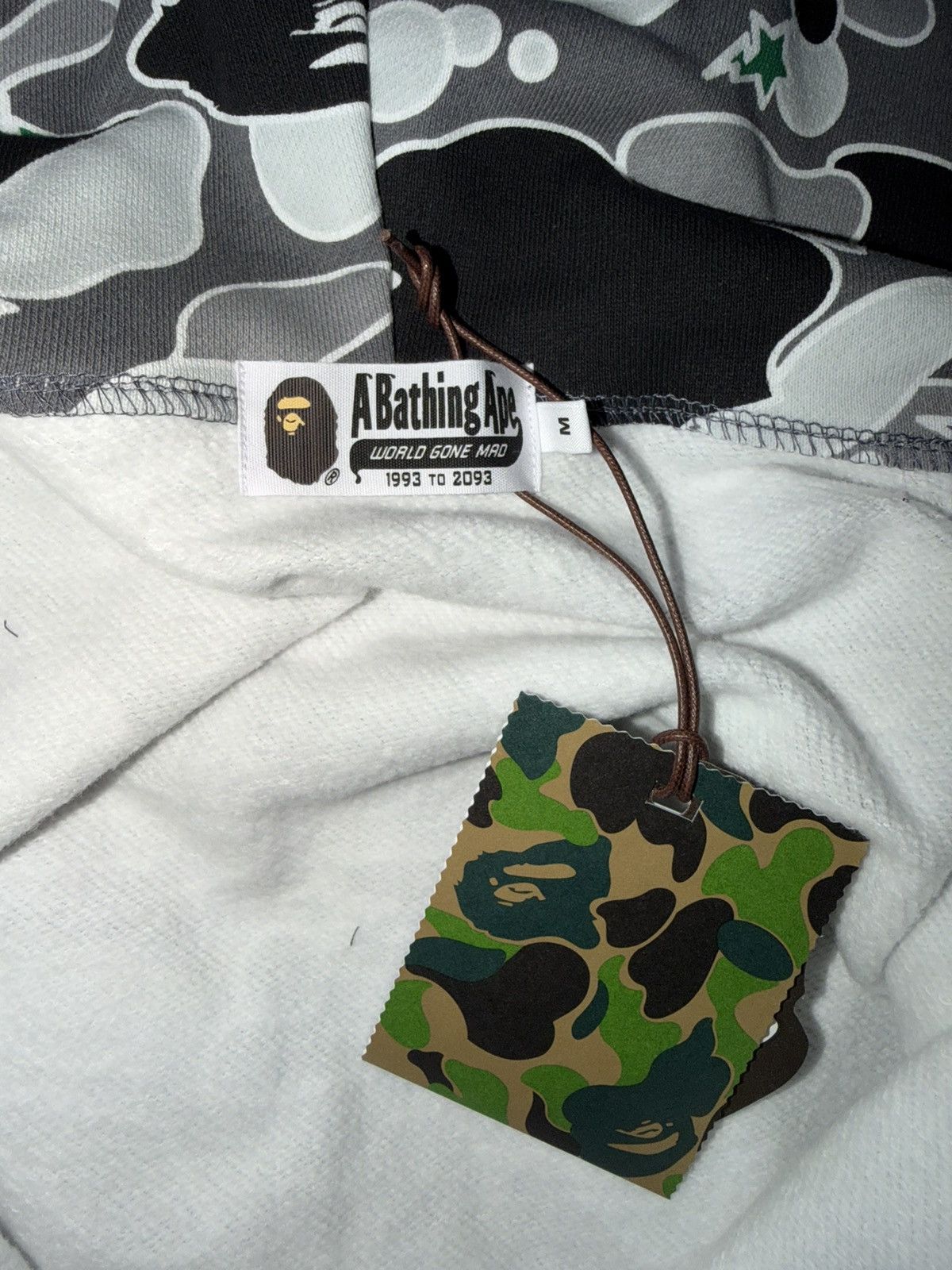 Bape (M) Bape x Hidden NY Psyche Camo Tiger Hoodie Size US M / EU 48-50 / 2 - 8 Thumbnail