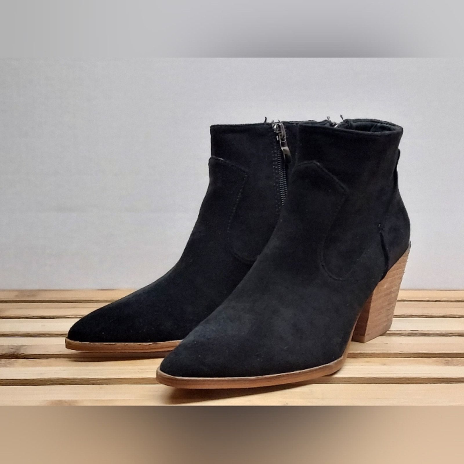 Beastin Beast Fashion Womens Black Faux Suede Abby Ankle Boot Size 6 Size US 6 / IT 36 - 2 Thumbnail