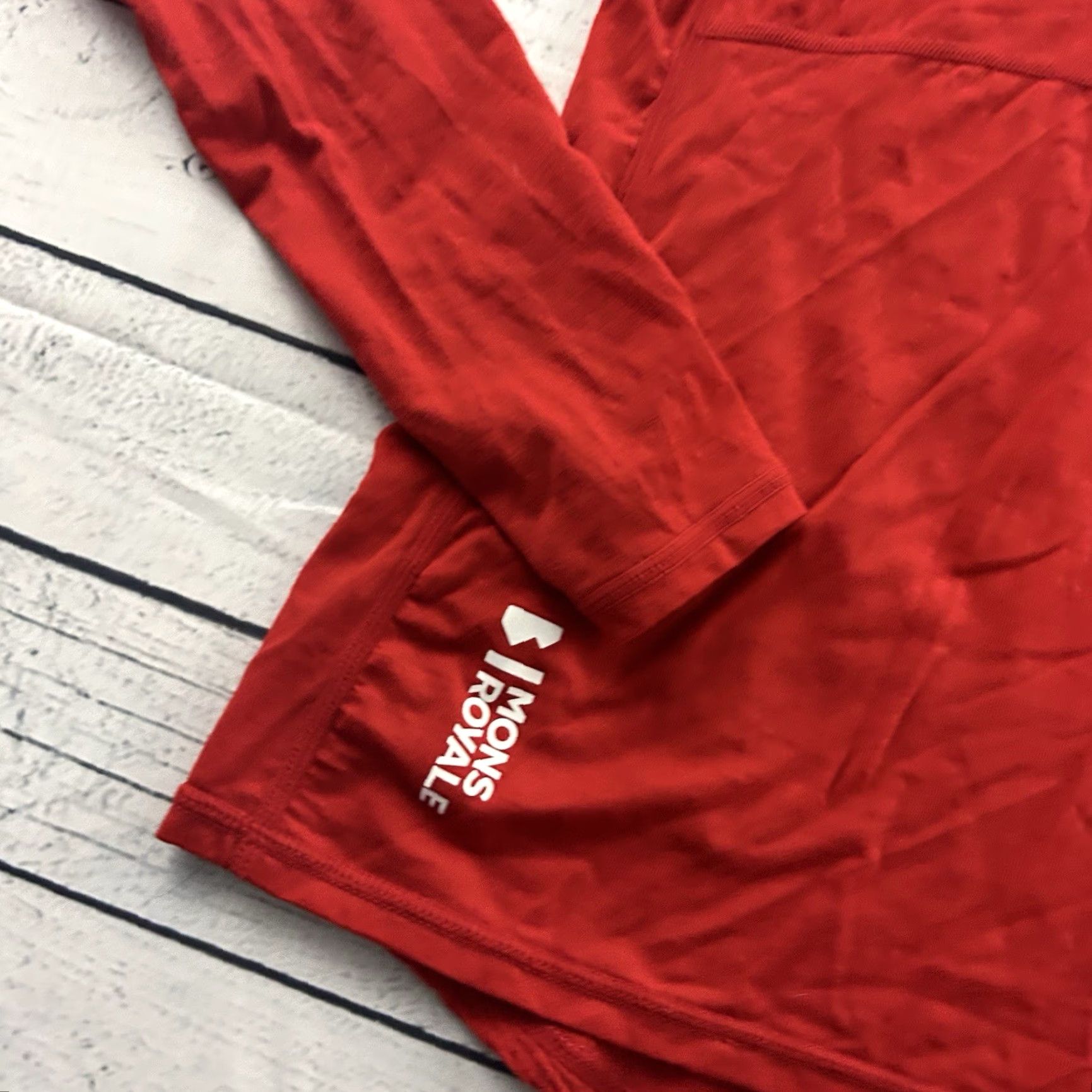 Vintage Mons Royal Red Hooded Long Sleeve Wool Shirt Womens Small 1/4 Zip Merino Air-Con Size S / US 4 / IT 40 - 2 Thumbnail