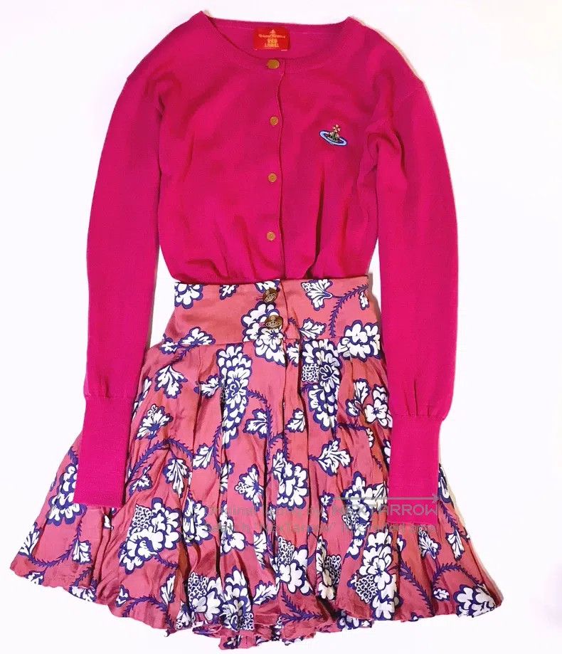 Vivienne Westwood Most iconic large planet embroidery in m