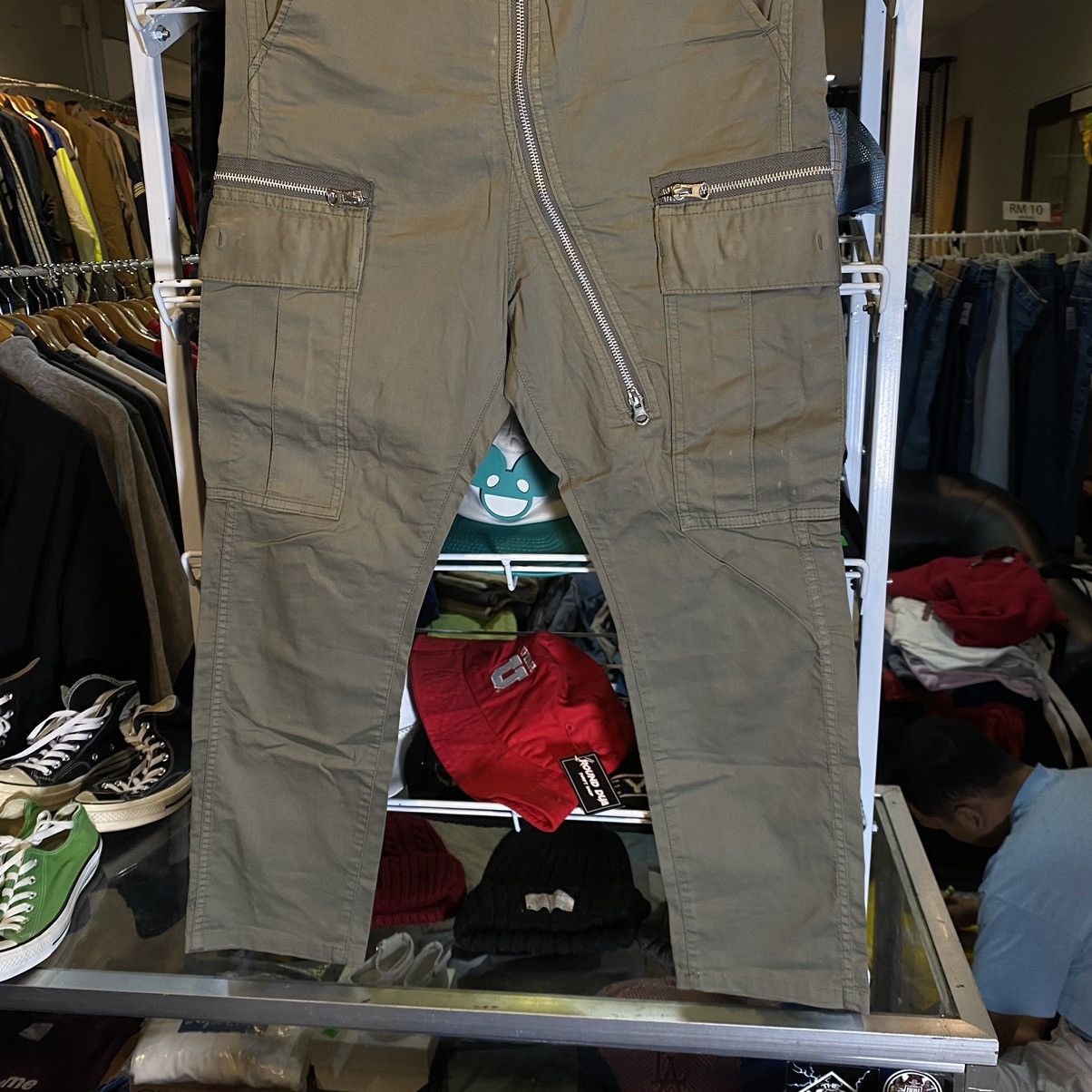 CABANE de ZUCCa × Issey Miyake × Japanese Brand Cabane de zucca Asymmetrical zipper fly Cargo Size US 30 / EU 46 - 4 Thumbnail