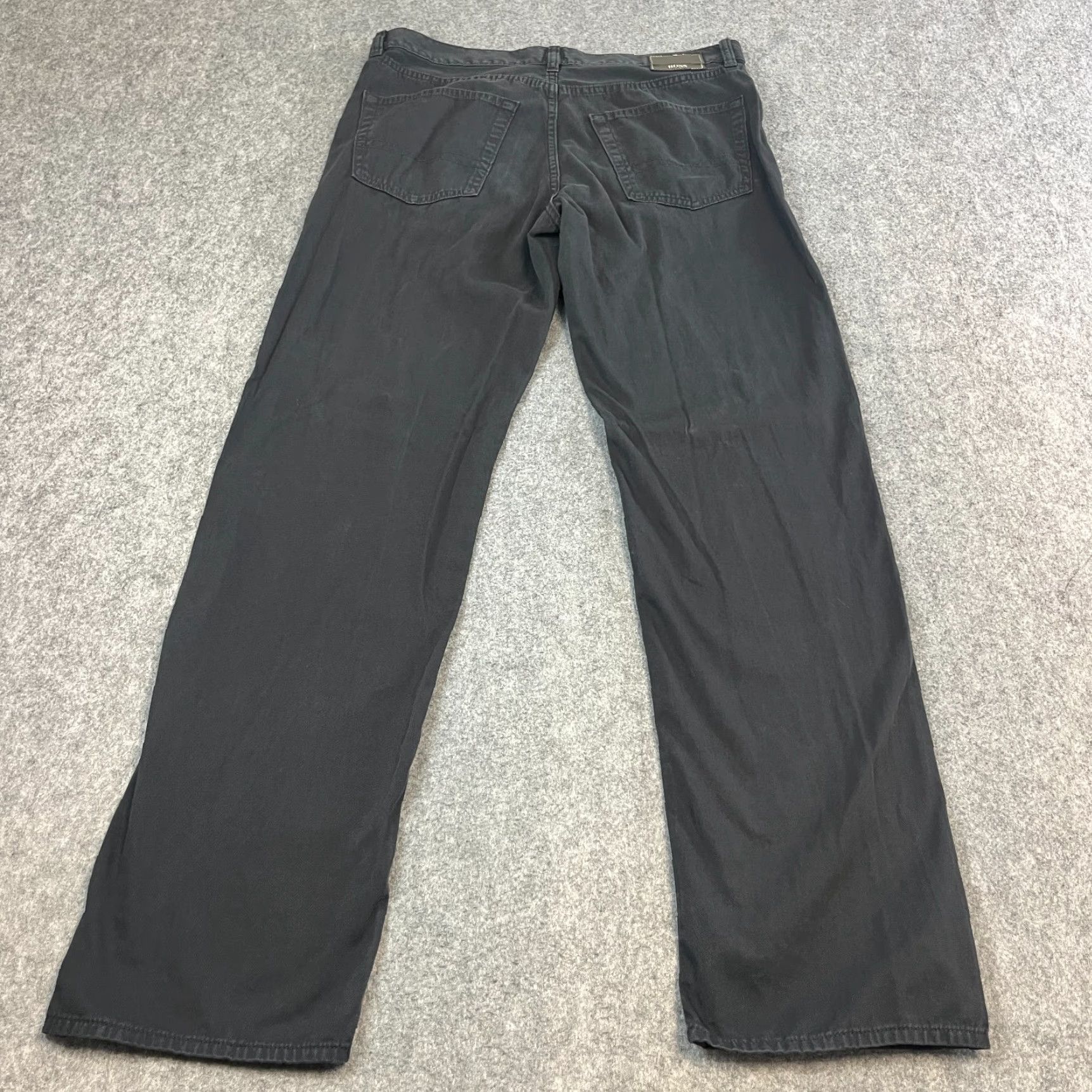 Hugo Boss Hugo Boss Chino Trousers Pants Straight 34 34 Black 100% Cotton Regular Mens Chino Pants Preppy Vintage: No Size US 34 / EU 50 - 2 Thumbnail