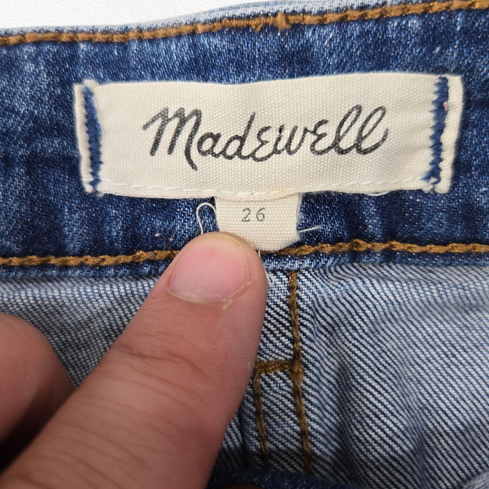 Madewell Madewell Two Tone Button Front Denim Mini Skirt Size 26 Size 26" / US 2 / IT 38 - 6 Thumbnail