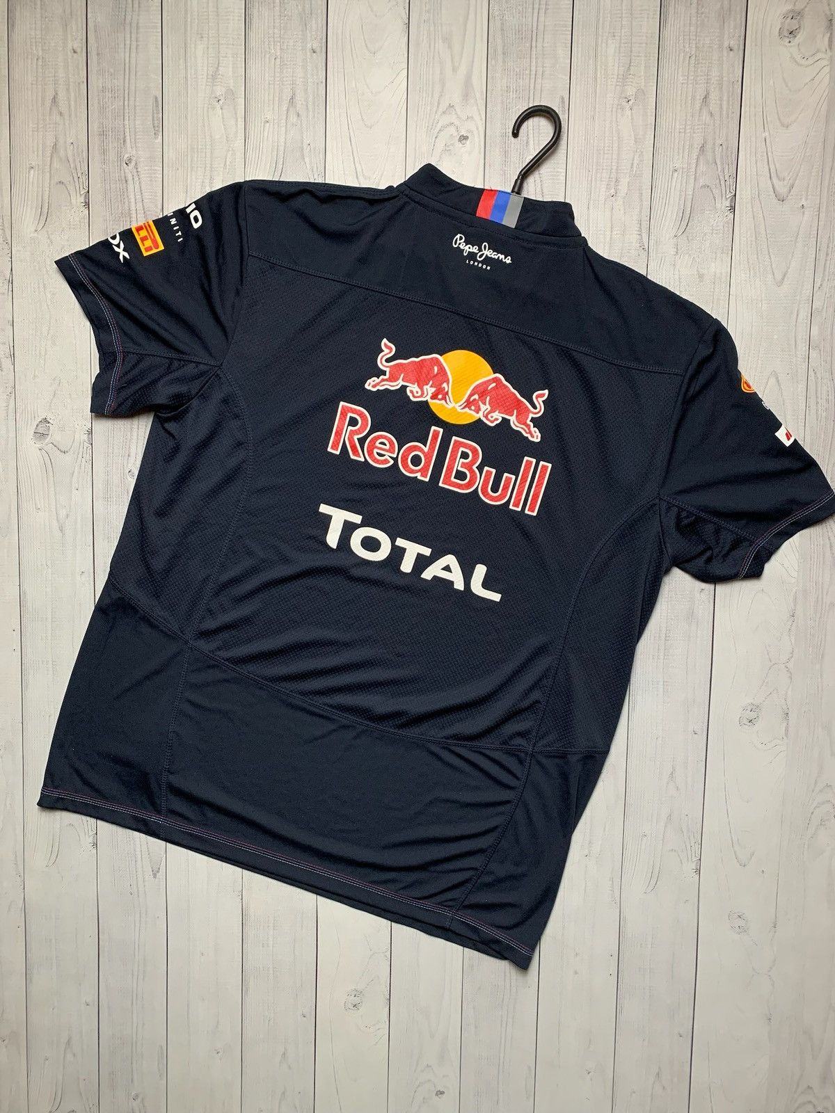 Red Bull × Vintage Red Bull puma racing jersey size XXL logo Size US XXL / EU 58 / 5 - 4 Thumbnail