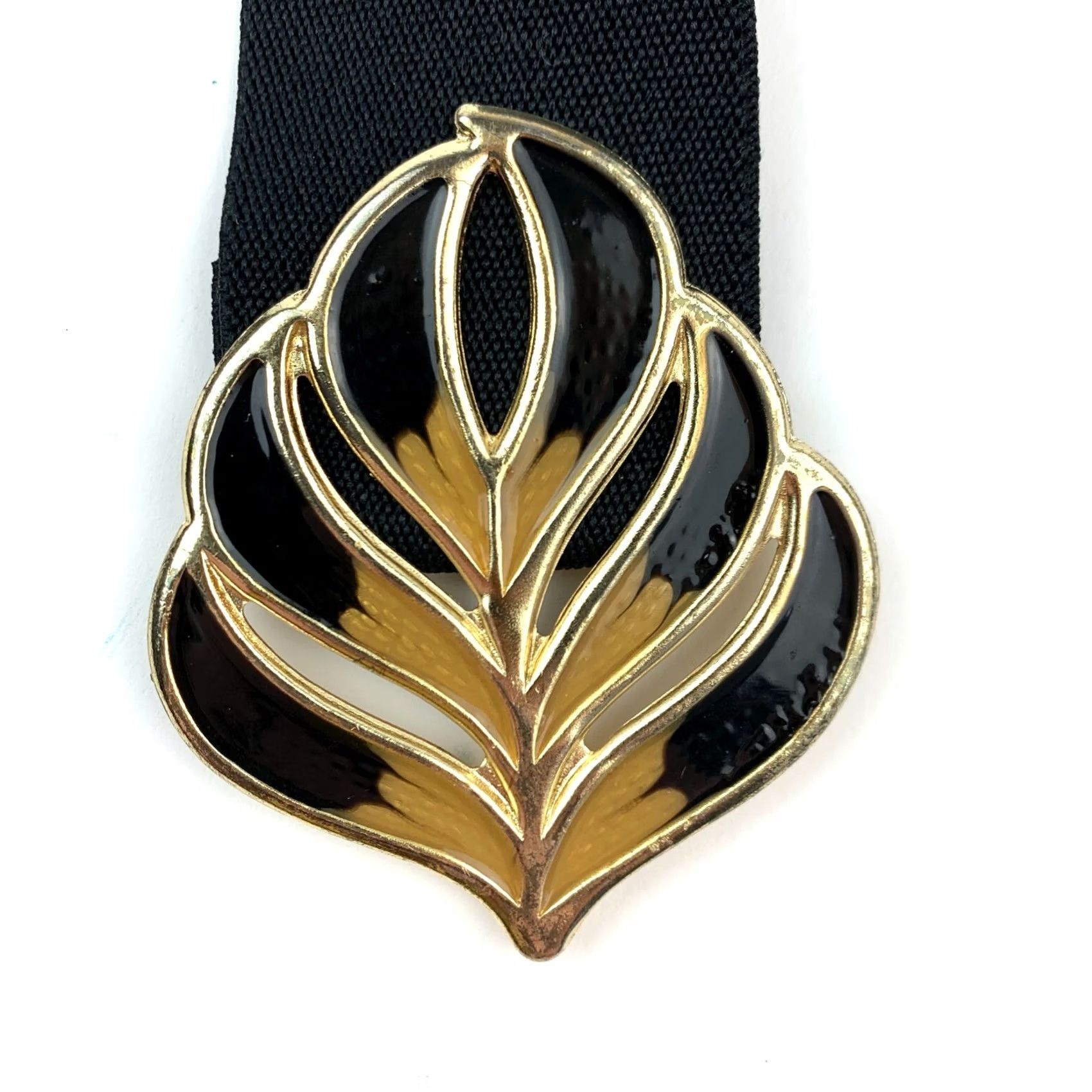 Vintage VINTAGE Peacock Feather Black Gold Stretch Enamel Metal Hook Clasp 31" Size ONE SIZE - 3 Thumbnail