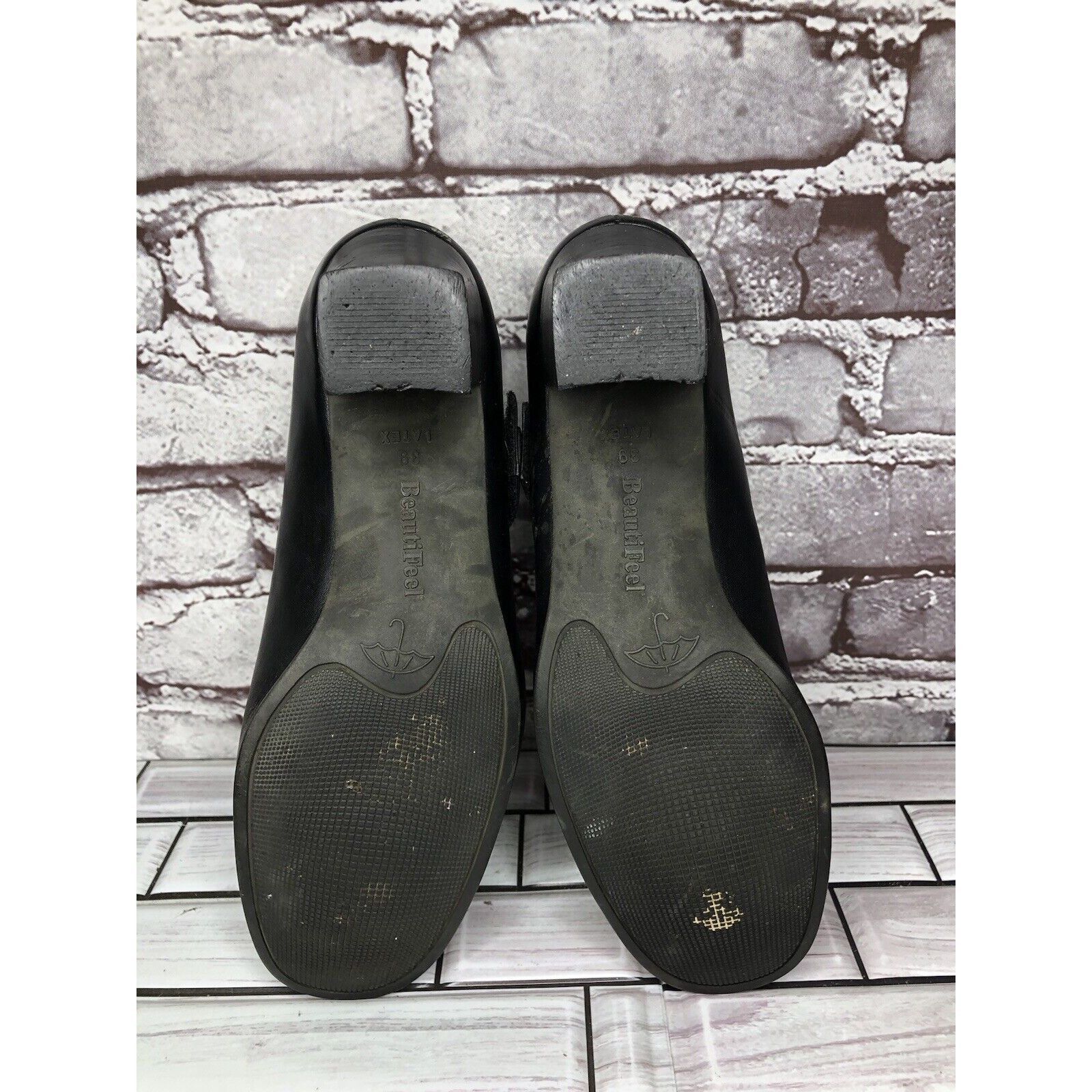 Beautiful Ful BeautiFeel Black Leather MaryJane Comfort Casual Pump Heels Size US 8.5 / IT 38.5 - 12 Thumbnail