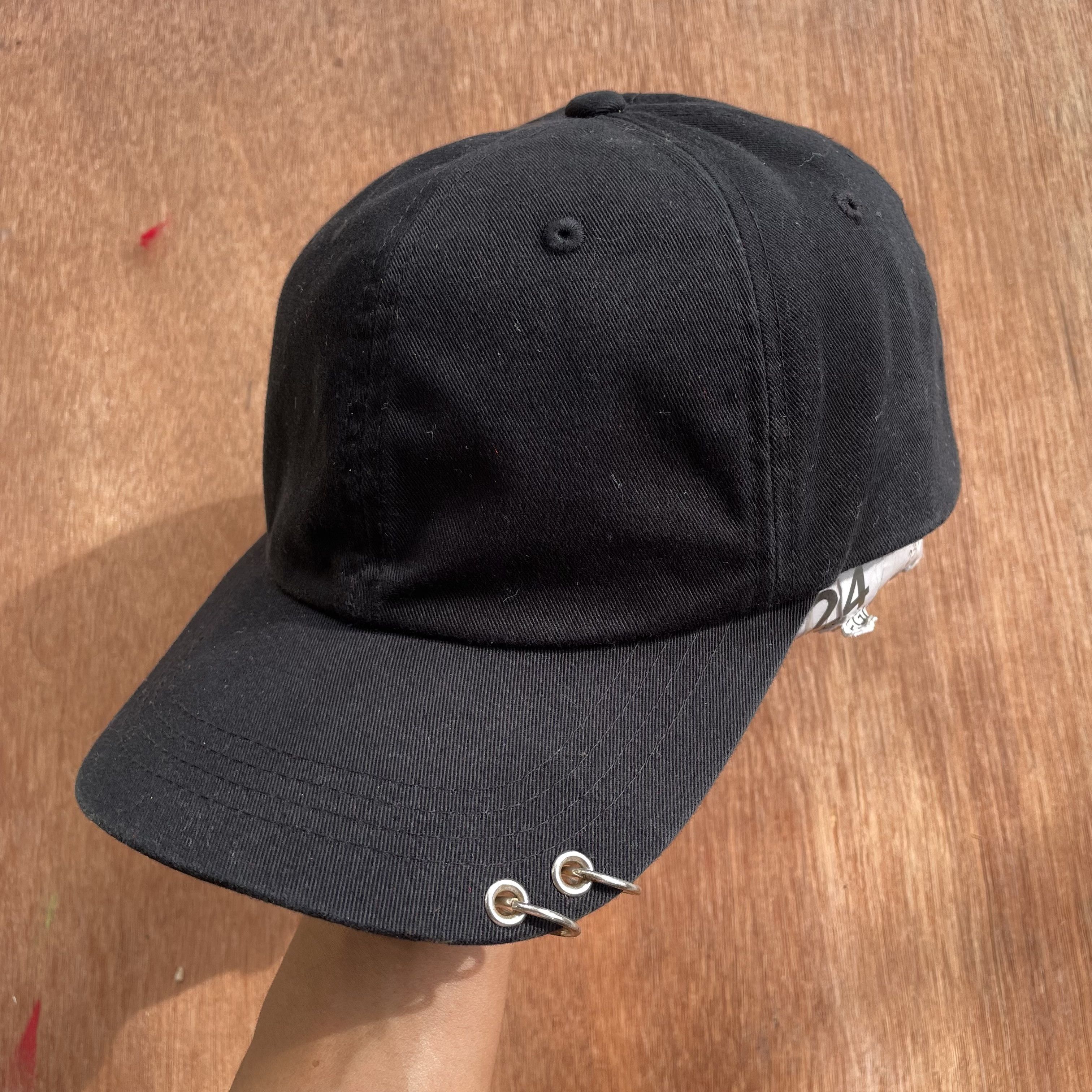 Japanese Brand K-POP. BTS X OFFICIAL MD hat Size ONE SIZE - 2 Thumbnail