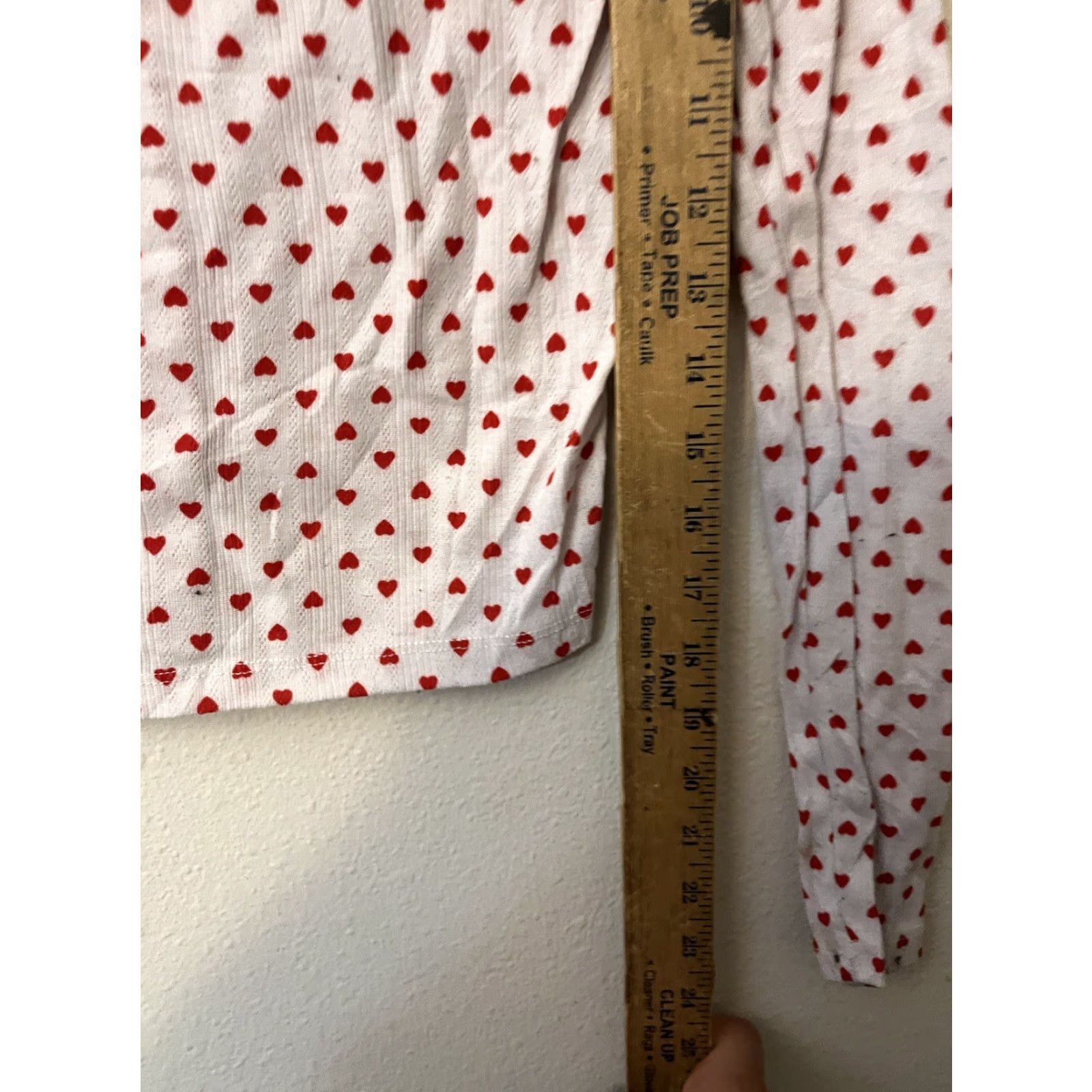 Aeropostale WOMENS Aeropostale White Hearts Square Neck Button-Front Cardigan ~ EUC ~ S Size S / US 4 / IT 40 - 4 Thumbnail