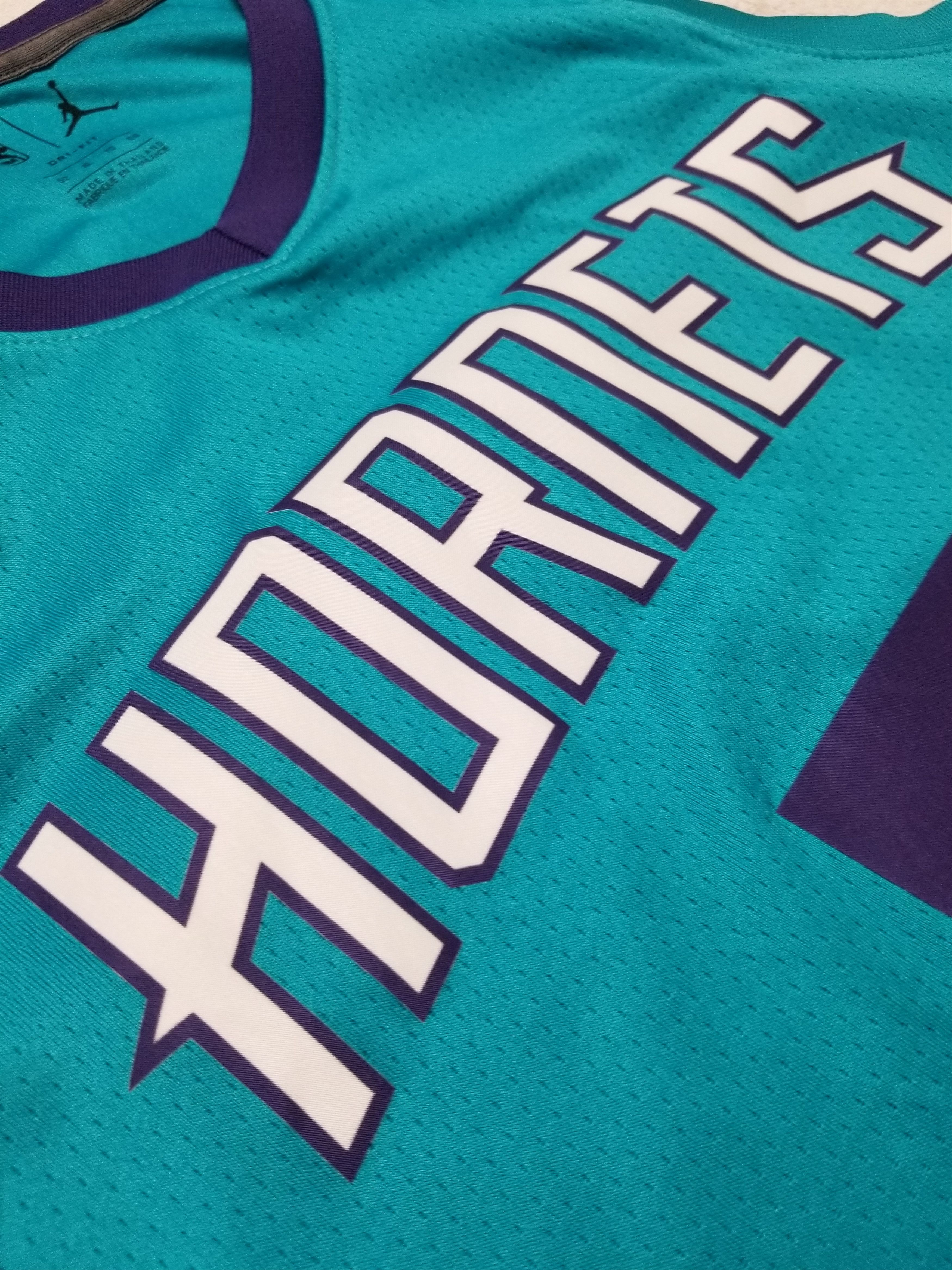 Jordan Brand Charlotte Hornets Batum #5 Jordan Swingman Jersey Size US XL / EU 56 / 4 - 16 Thumbnail