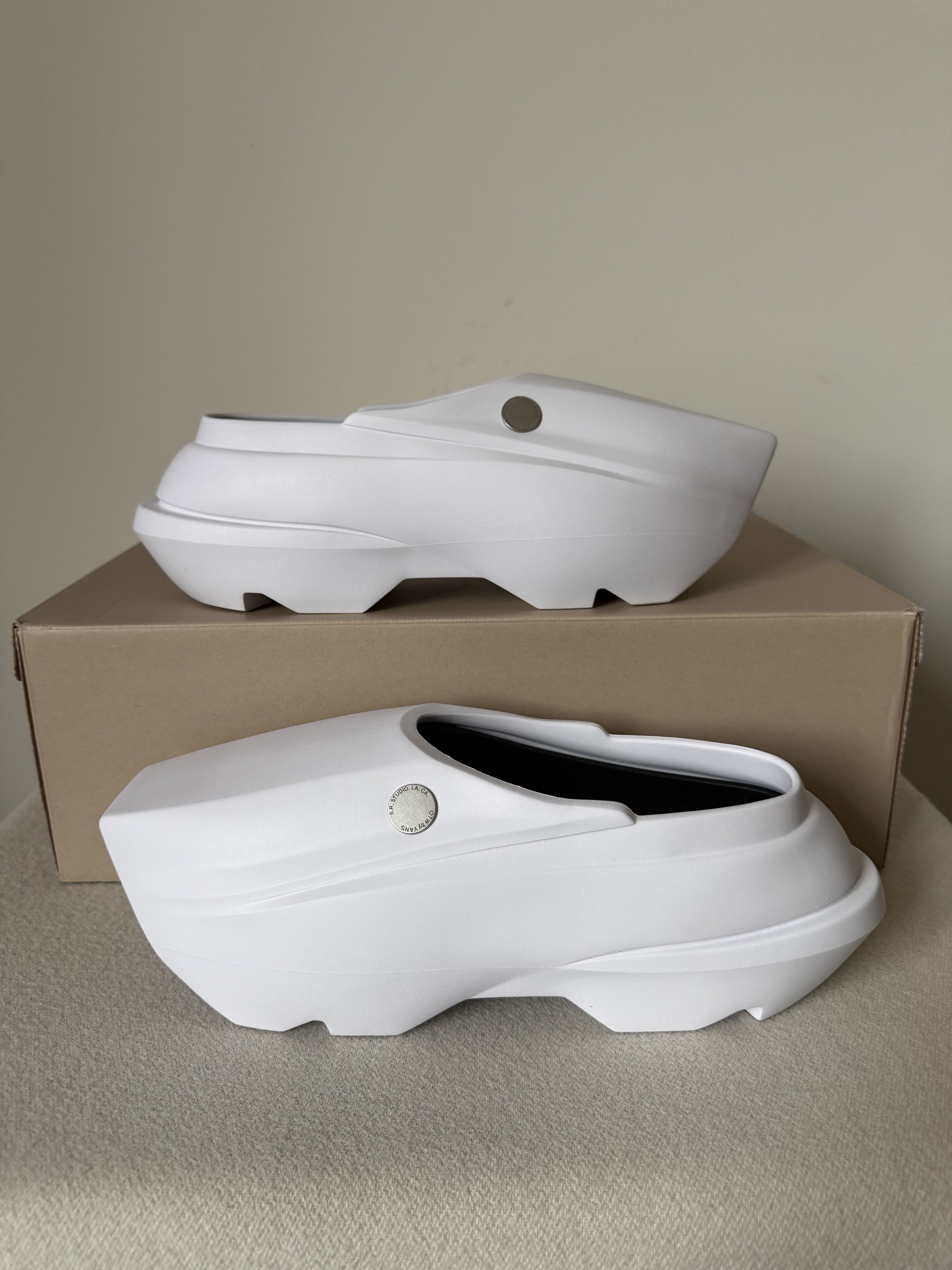 Sterling Ruby × Vans S.R. Studio Vans OTW Future Clog in White Size US 10 / EU 43 - 2 Thumbnail