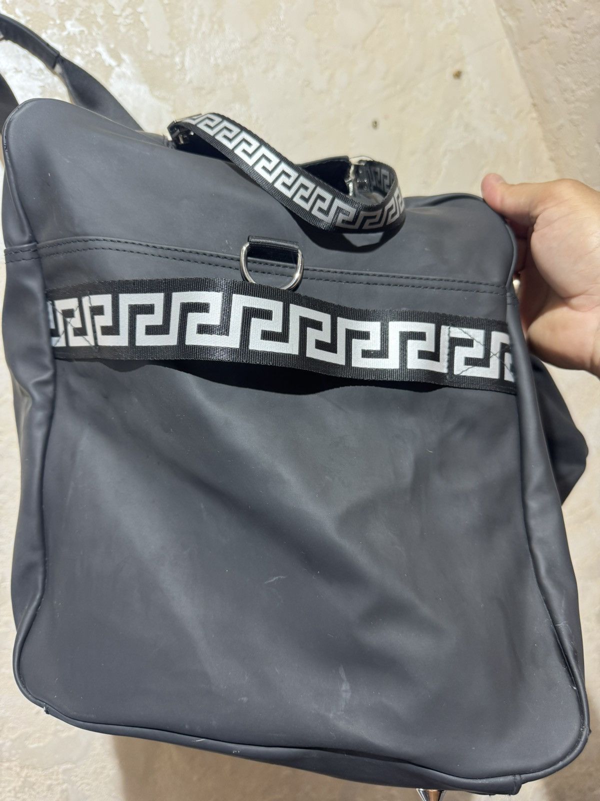 Versace Versace Parfums Duffle Bag Gum Weekend Traveler Size ONE SIZE - 4 Thumbnail
