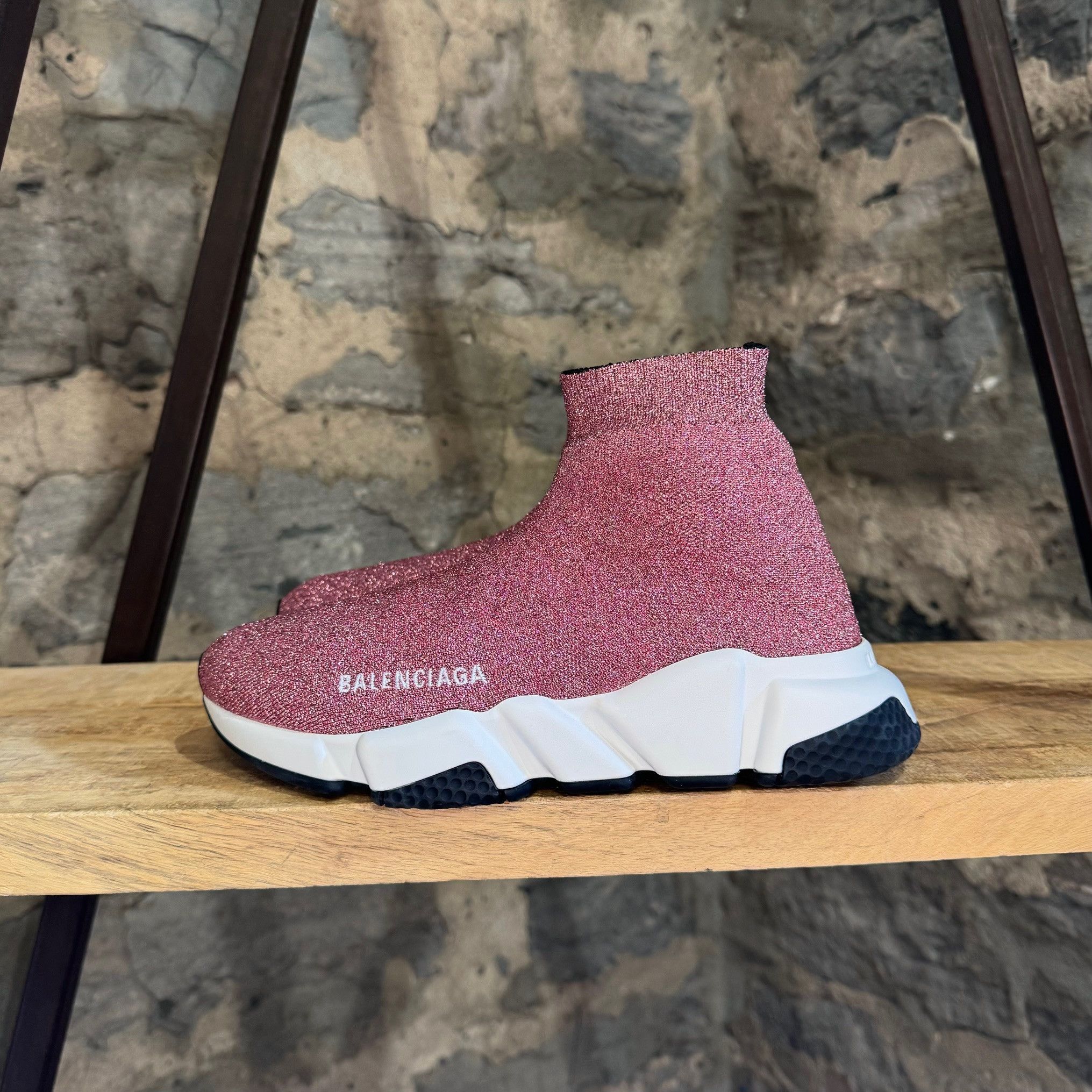 Balenciaga Balenciaga Pink Knit Laminated Speed Logo Sock Sneakers Size US 6 / IT 36 - 6 Thumbnail
