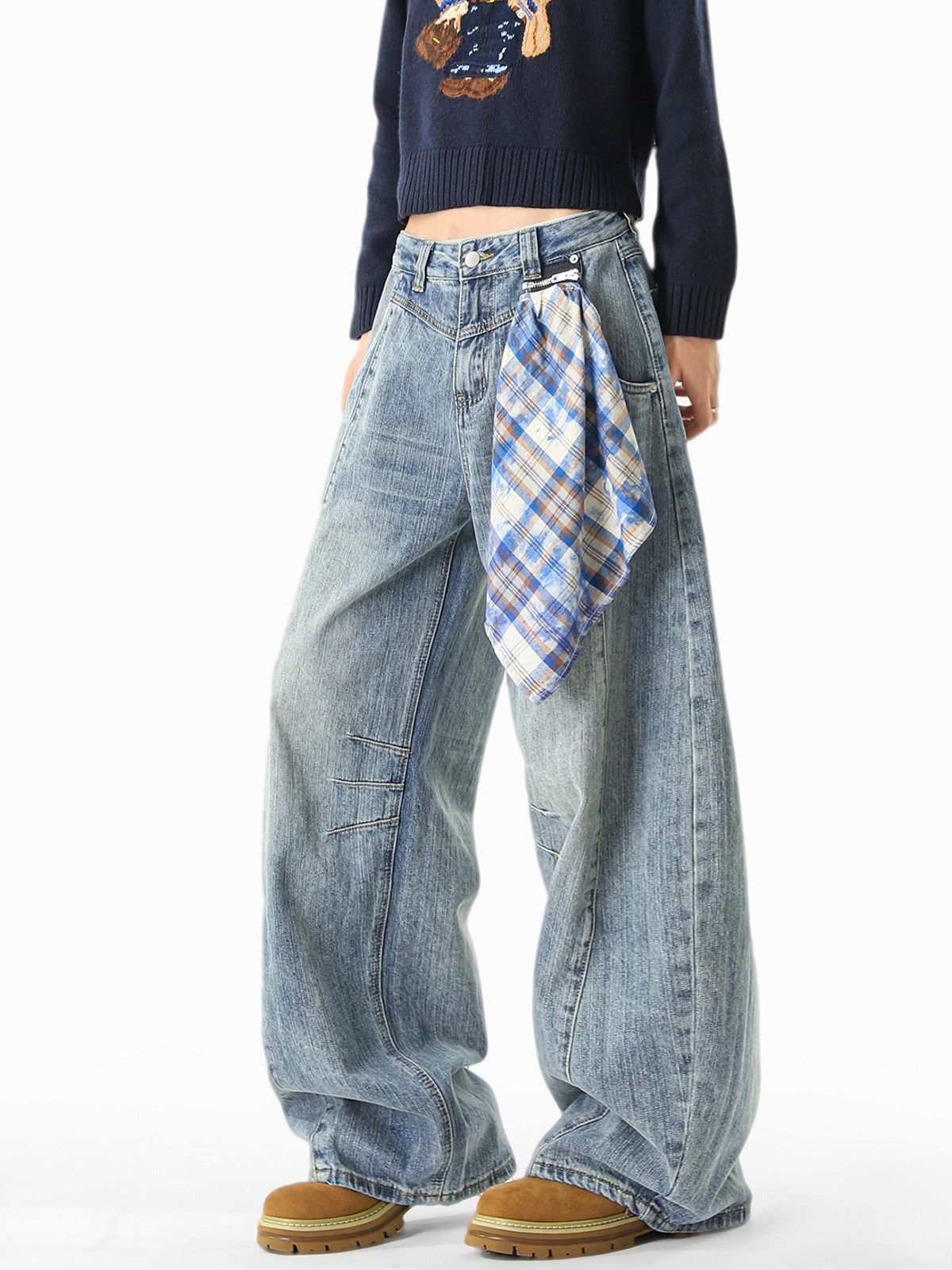 Vintage American men's washed distressed straight patchwork jeans Size US 32 / EU 48 - 4 Thumbnail