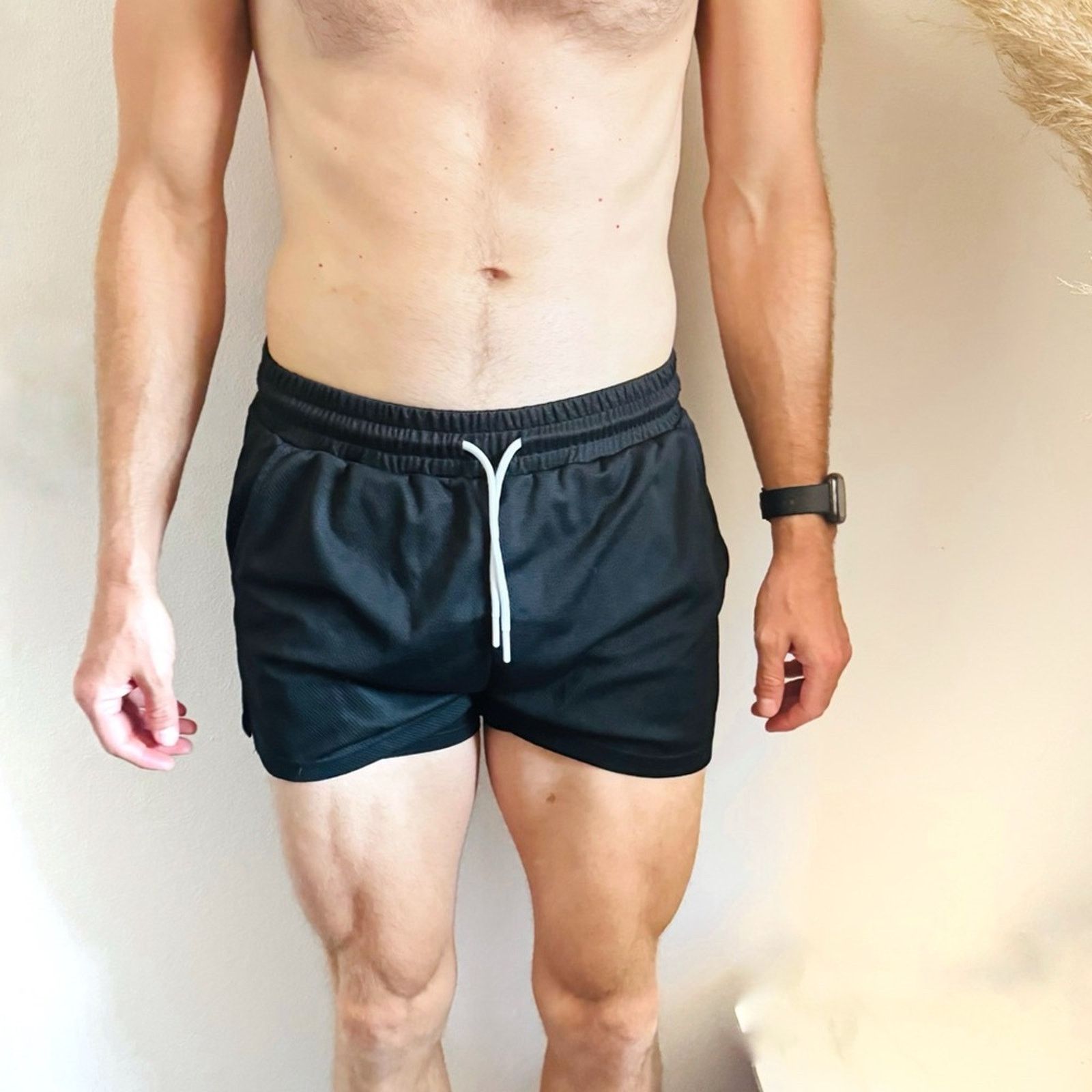 Nordstrom IMPACT Black Drawstring Mesh Workout Gym 3” Short Shorts M Size US 32 / EU 48 - 1 Thumbnail