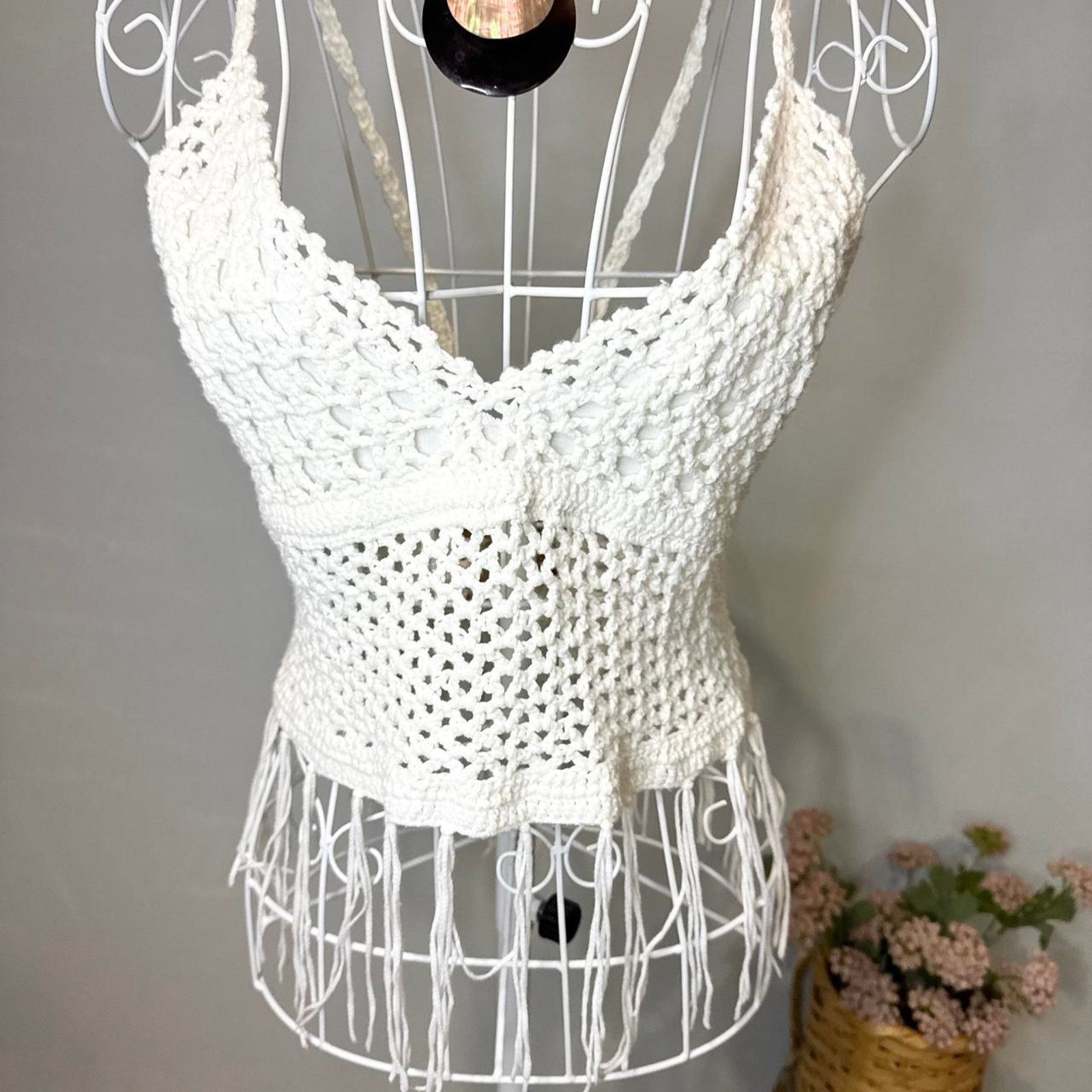 Other Stunning white vintage y2k 70s style crochet fringe tank top Size M / US 6-8 / IT 42-44 - 3 Thumbnail