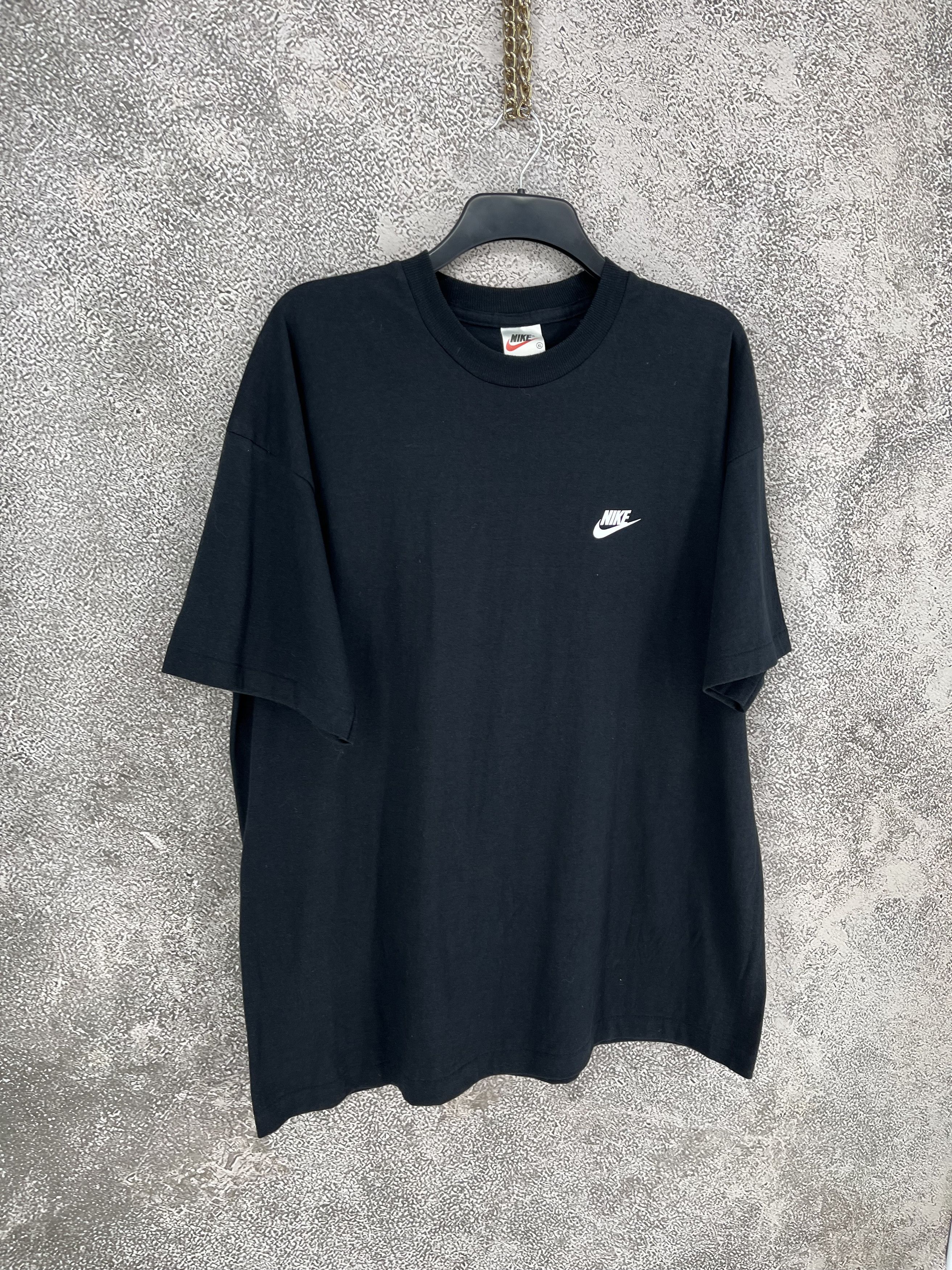 Nike Vintage 90s Nike tee streetwear swoosh y2k style Size-XL Size US XL / EU 56 / 4 - 2 Thumbnail