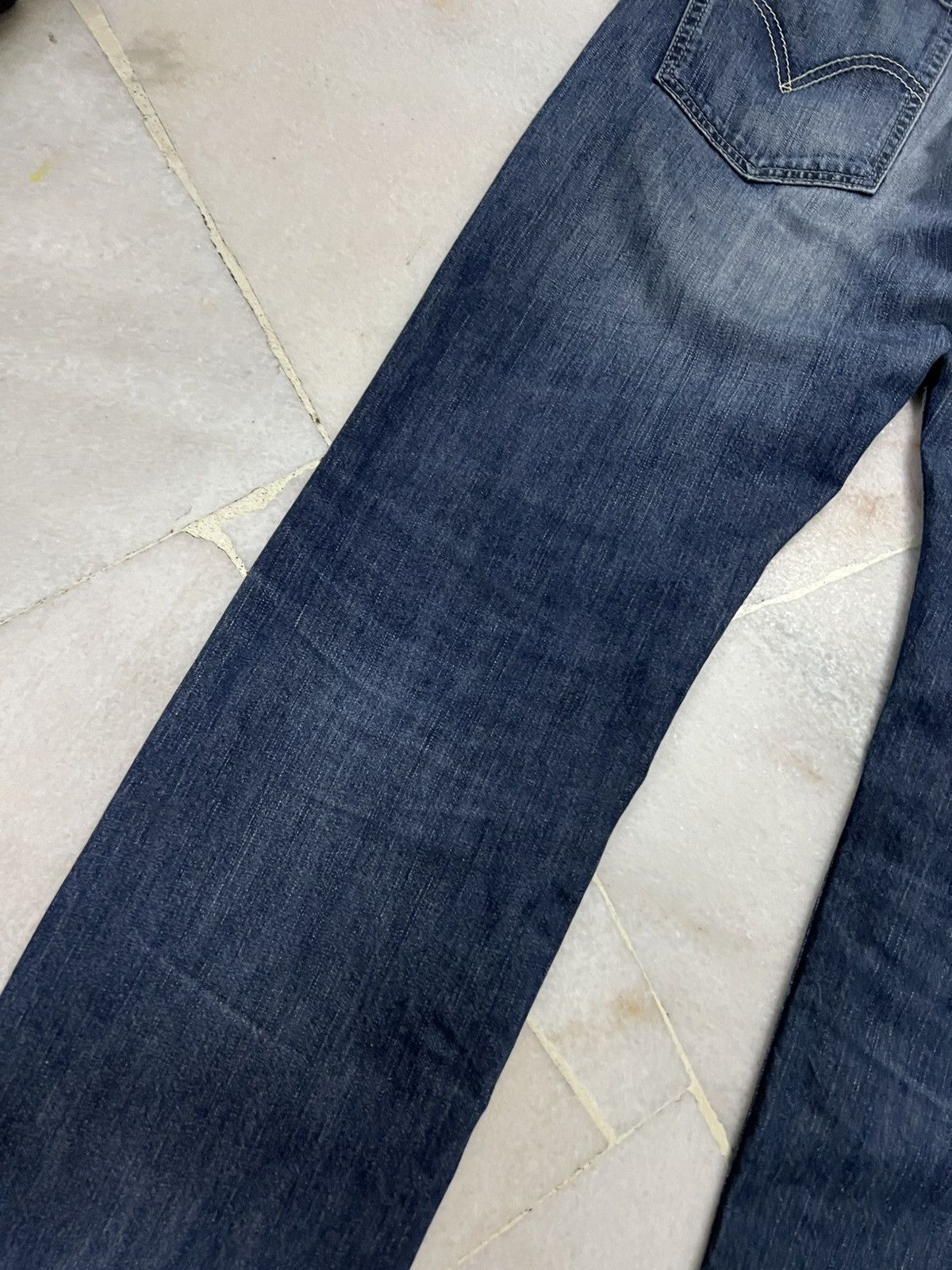 Jean × Levi's × Vintage 💥Vintage Levis 202 Distressed Faded Blue Jeans Size US 33 - 15 Thumbnail
