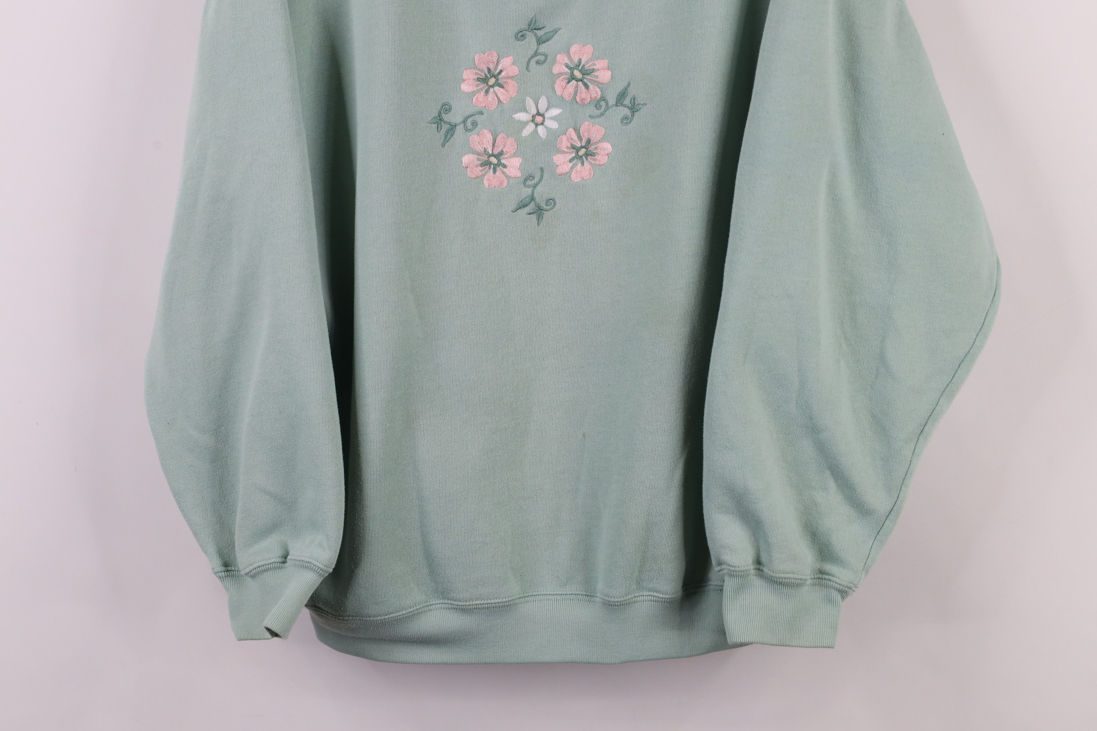 Vintage Vintage 90s Streetwear Flower Floral Crewneck Sweatshirt Size L / US 10 / IT 46 - 3 Thumbnail
