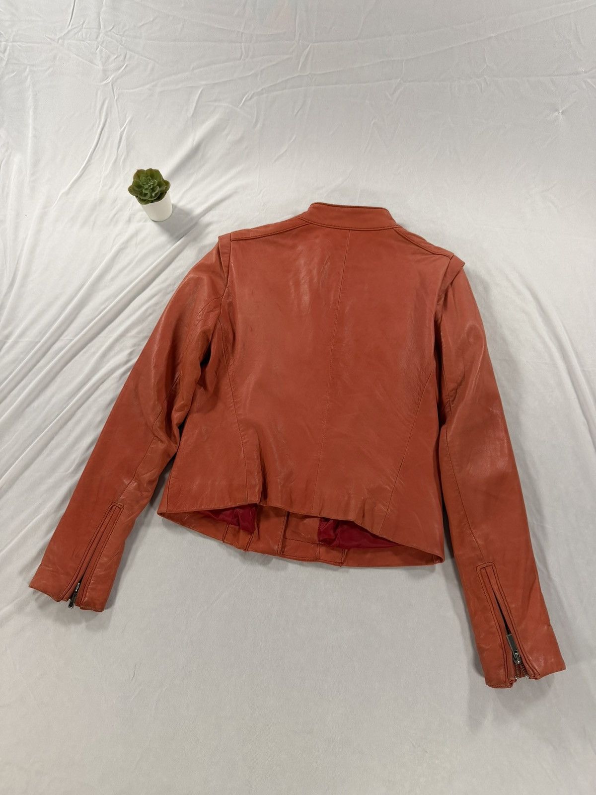 Neiman Marcus Neiman Marcus Exclusive Pink Leather Peach Biker Jacket S Size S / US 4 / IT 40 - 2 Thumbnail