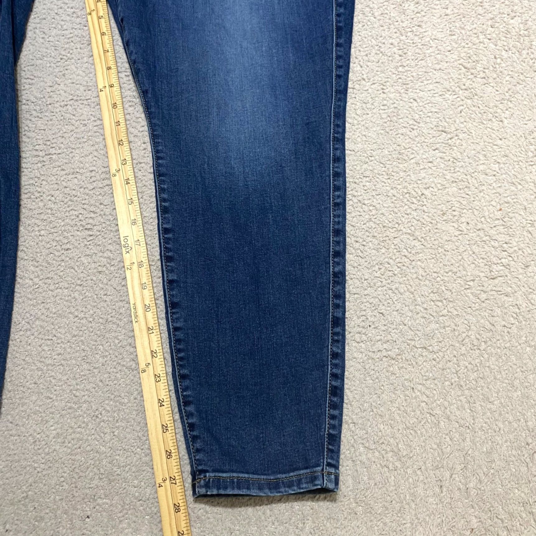 Torrid Torrid Jeans Skinny 24 Tall Blue Denim Medium Wash High Rise Womens Adult Jeans 5-Pocket Design Stretch Size 42" / US 20 - 5 Thumbnail