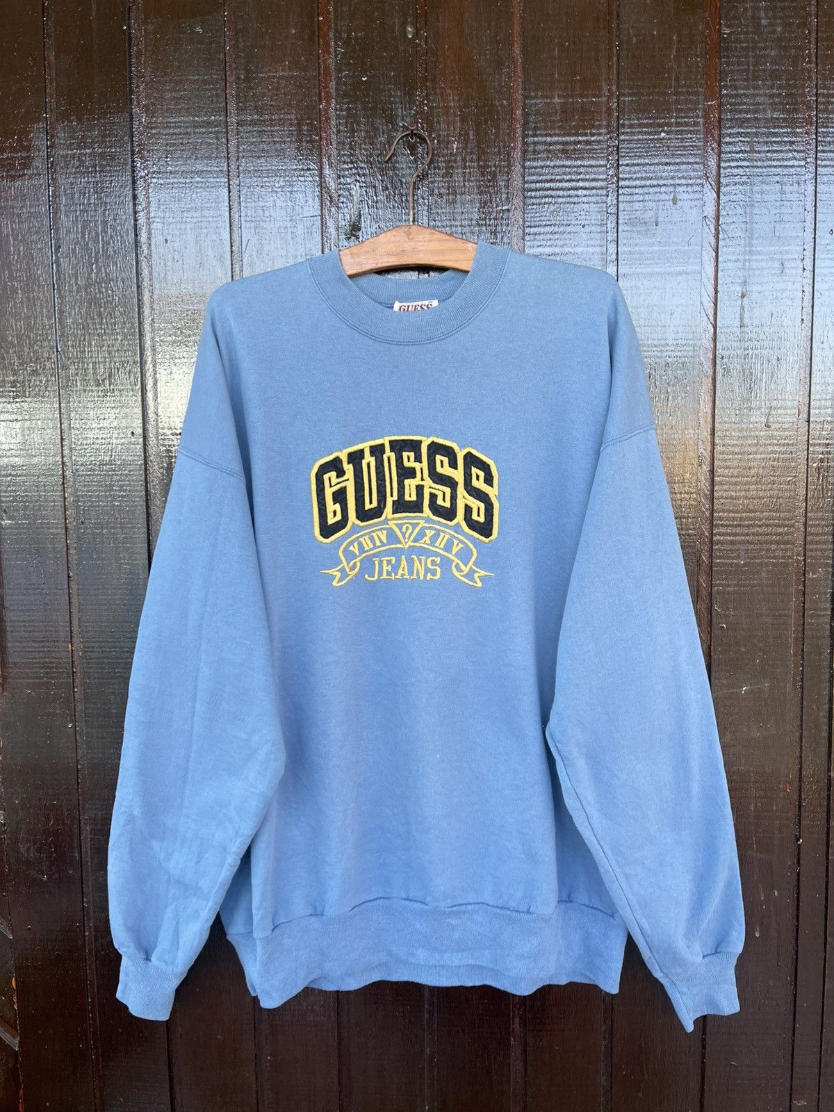 Guess Vintage 90s Guess Embroidered Sweatshirt Size US L / EU 52-54 / 3 - 2 Thumbnail