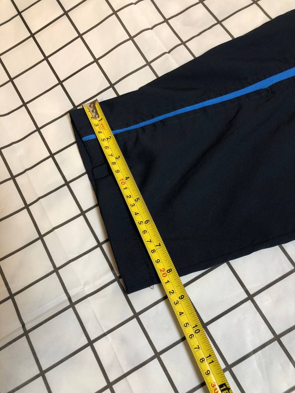 Nike Vintage Nike Track Pants 00s Nylon Swoosh Y2K Size US 32 / EU 48 - 3 Thumbnail
