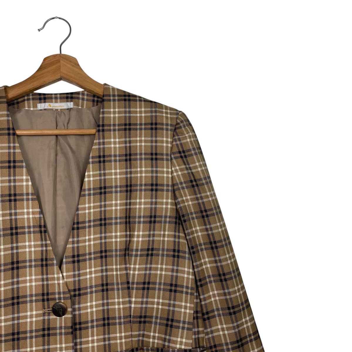 Aquascutum Aquascutum Tartan Crop Jacket Size M / US 6-8 / IT 42-44 - 5 Thumbnail