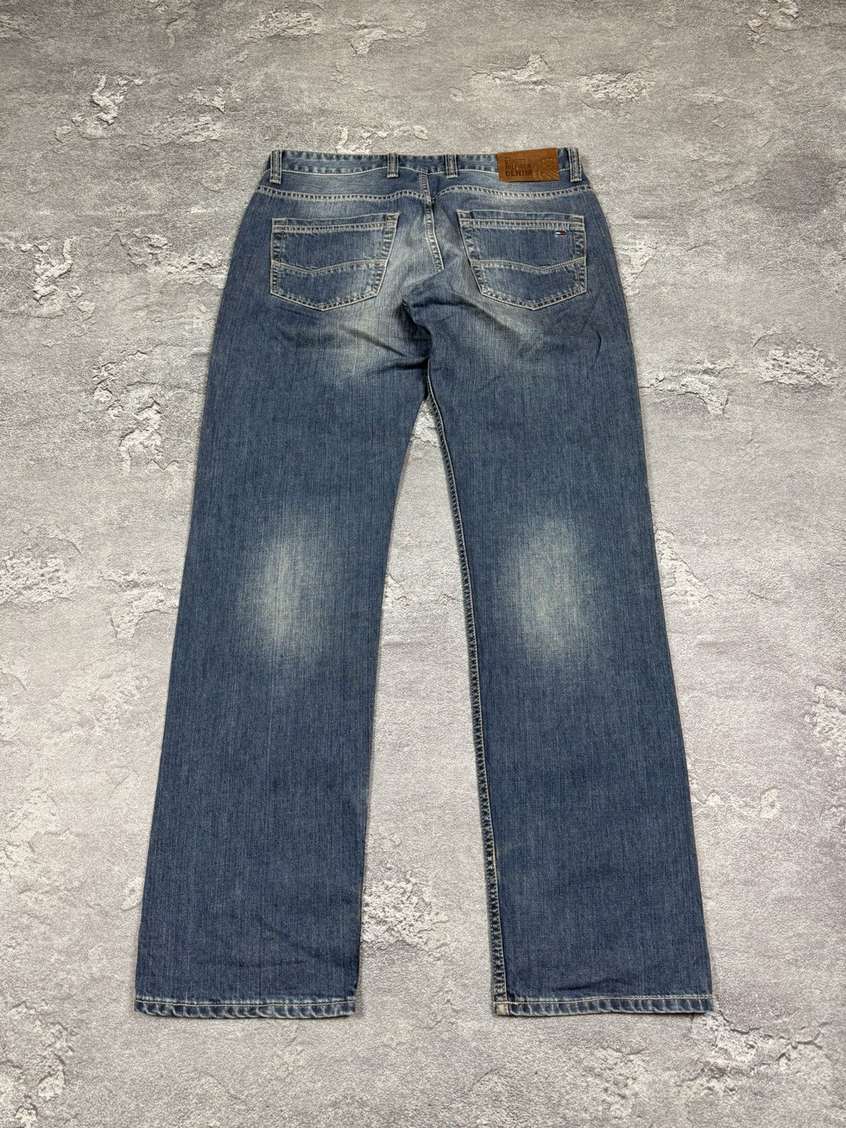 If Six Was Nine Y2K 2000s Tommy Hilfiger Flared Bootcut Washed Jeans Size 32 Size US 32 / EU 48 - 7 Thumbnail