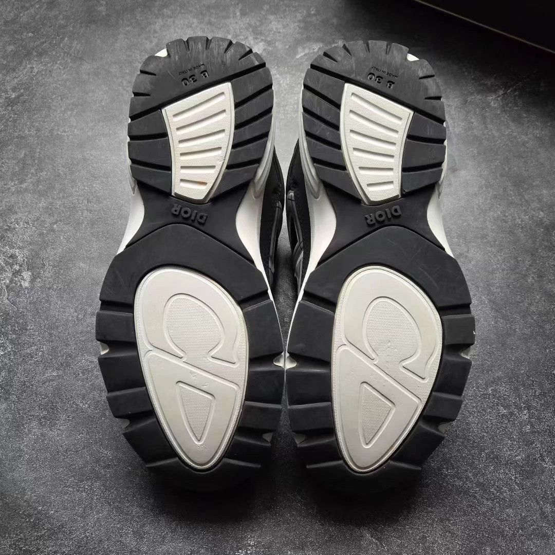 Dior DIOR B30 Black and White Size US 7.5 / EU 40-41 - 2 Thumbnail