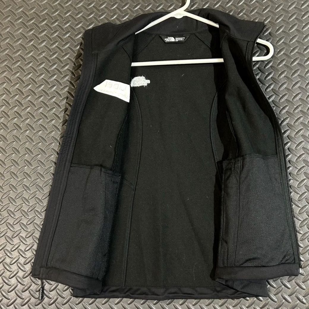The North Face The North Face Uber Safety Insurance Black Women's Vest S Zip Pockets Size S / US 4 / IT 40 - 5 Thumbnail