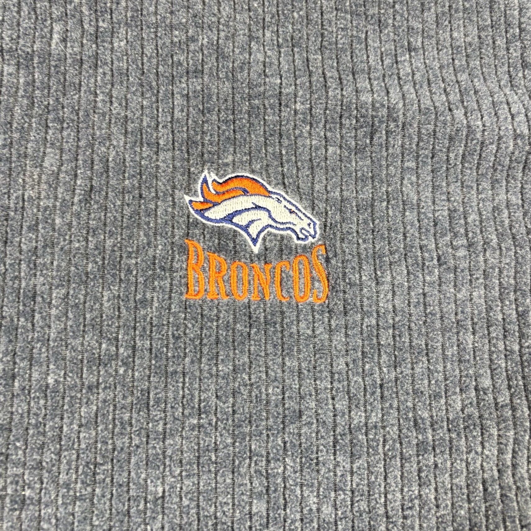 NFL VINTAGE 90s Denver Broncos Blue Pullover Sweatshirt Mens 2XL NFL Graphics Print Logo Embroidered Cotton Blend Fleece Oversized Size US XXL / EU 58 / 5 - 4 Thumbnail