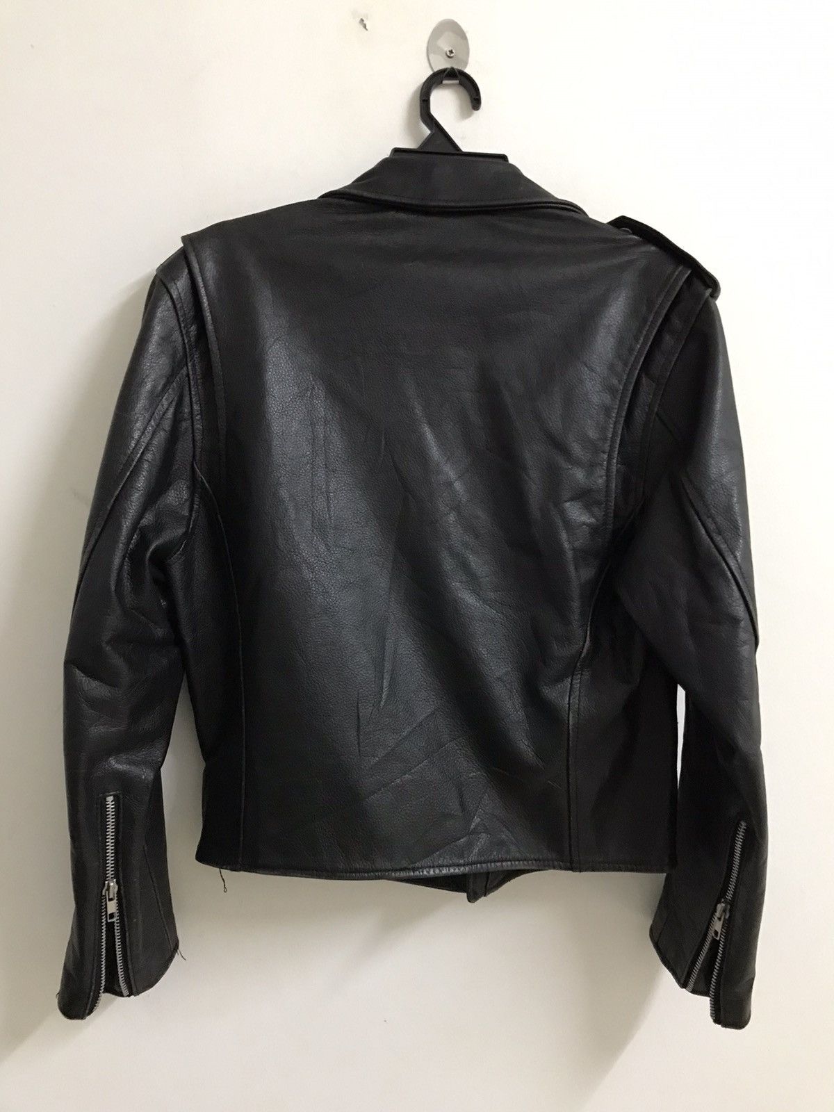 Vintage Vintage Genuine Cowhide Leather Biker Jacket Size US M / EU 48-50 / 2 - 3 Thumbnail