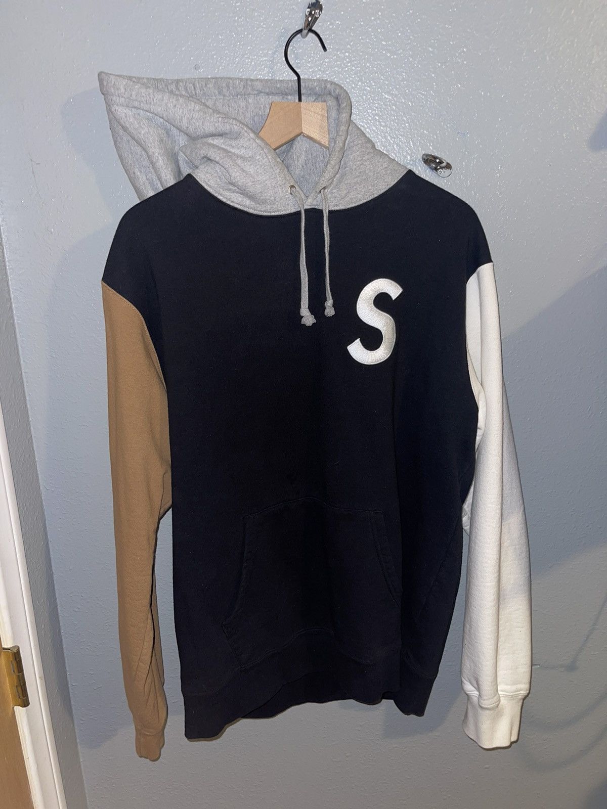 Supreme s logo colorblocked hooded sweatshirt black online