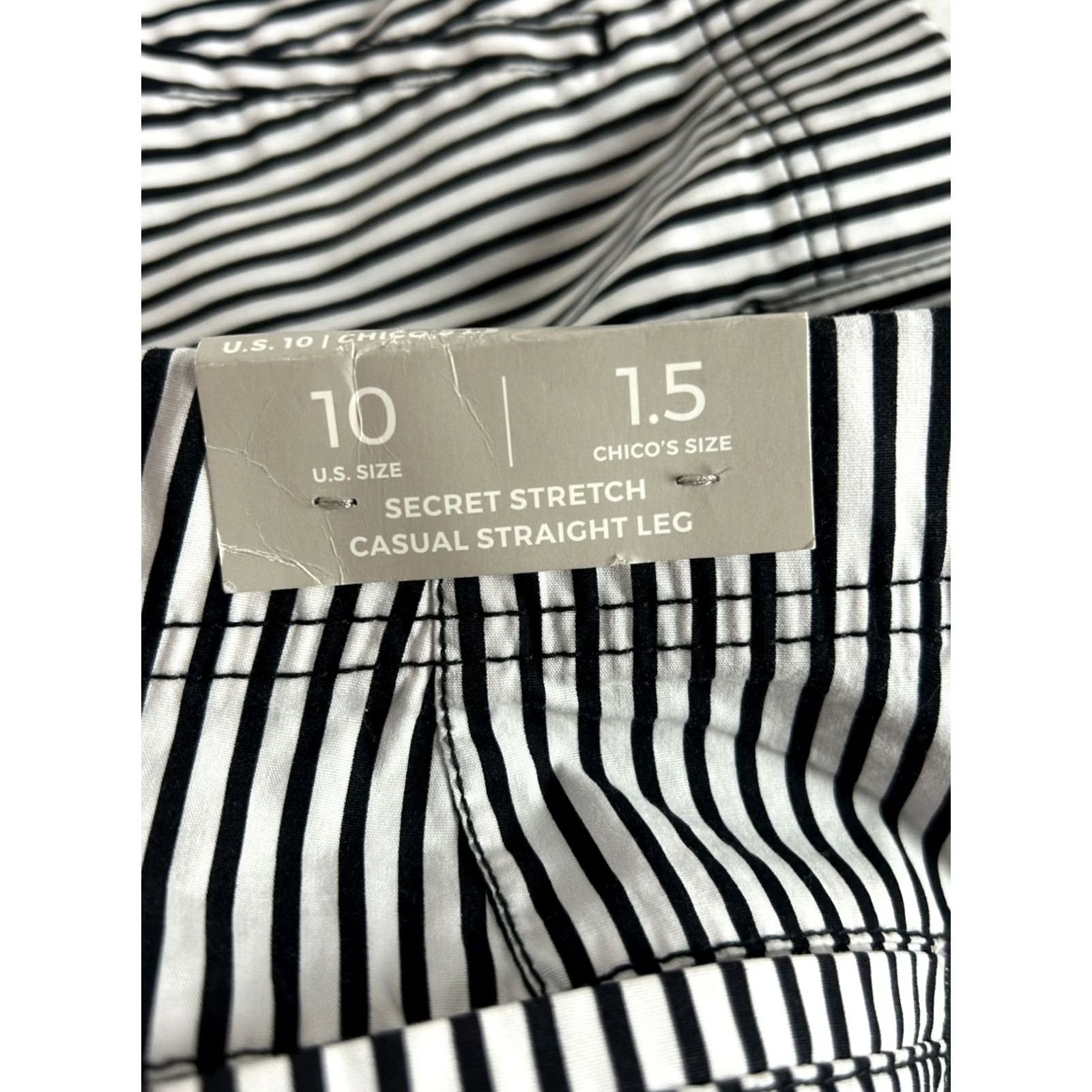 Vintage Chico's Black White Striped Stretch Waist Straight Crop Pants Size 1.5 US 10 New Size 32" / US 10 / IT 46 - 5 Thumbnail