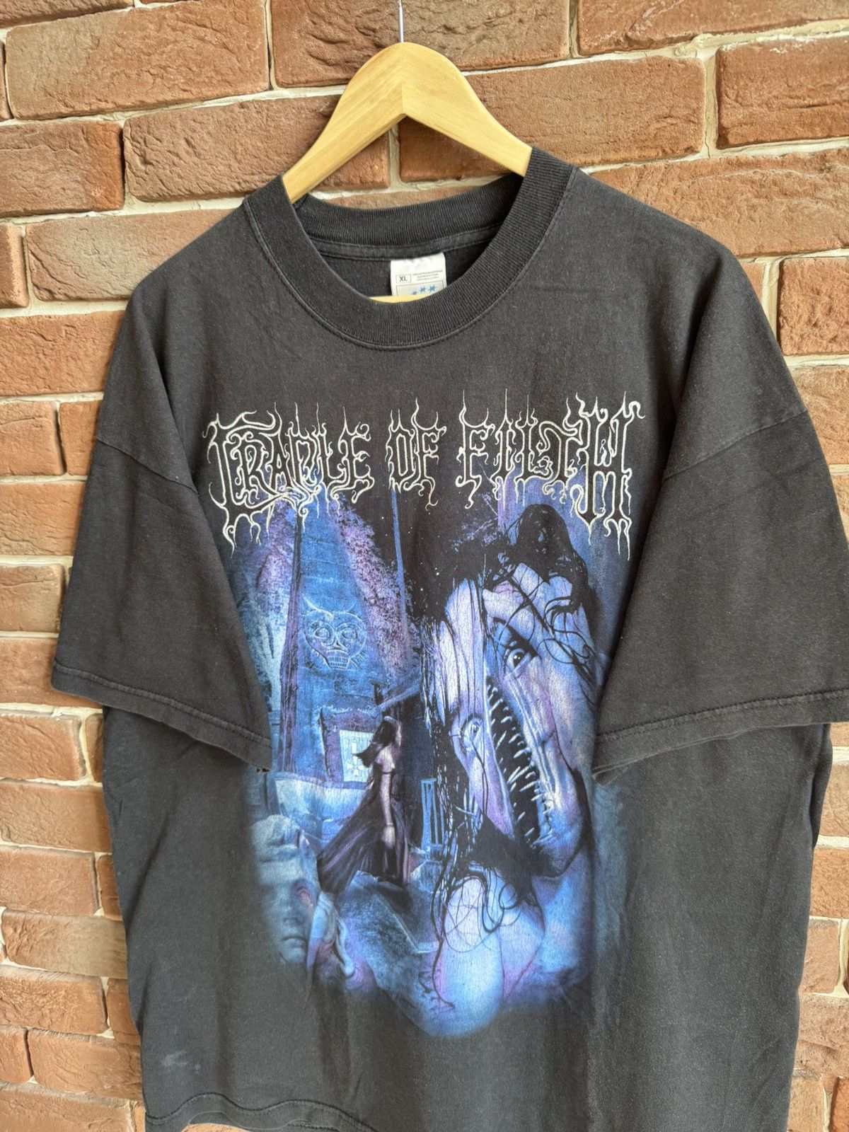 Band Tees 00s Vintage Cradle Of Filth Cthulu Dawn Metal Band Tee XL Size US XL / EU 56 / 4 - 5 Thumbnail